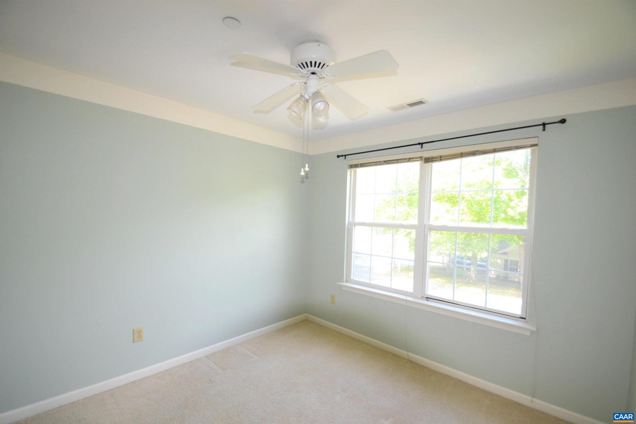 FOREST LAKES - Residential