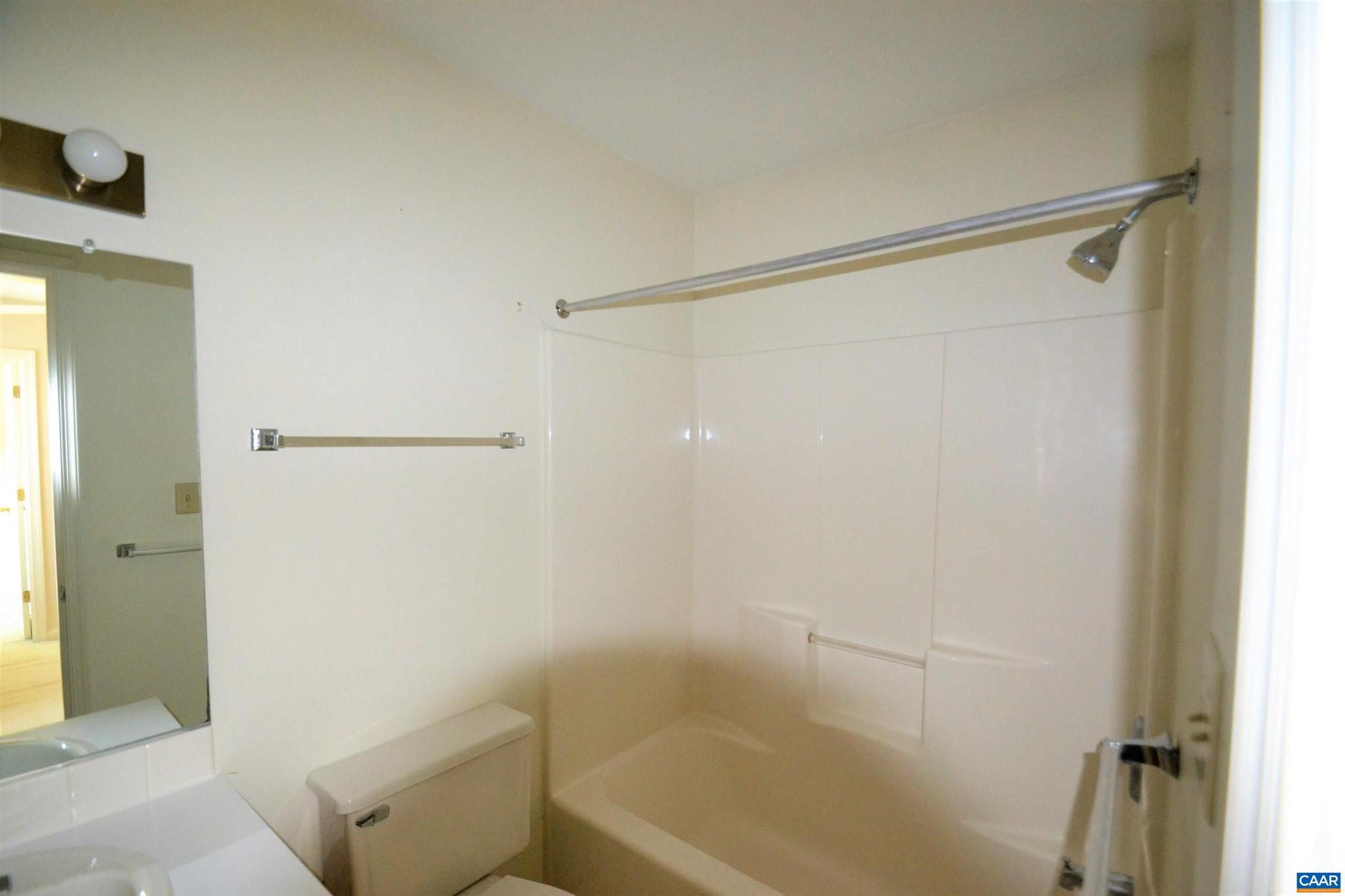 FOREST LAKES - Residential