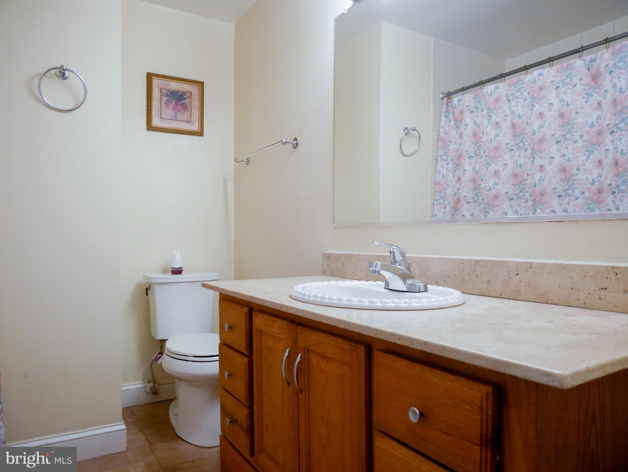 FORT WASHINGTON ESTATES - Residential