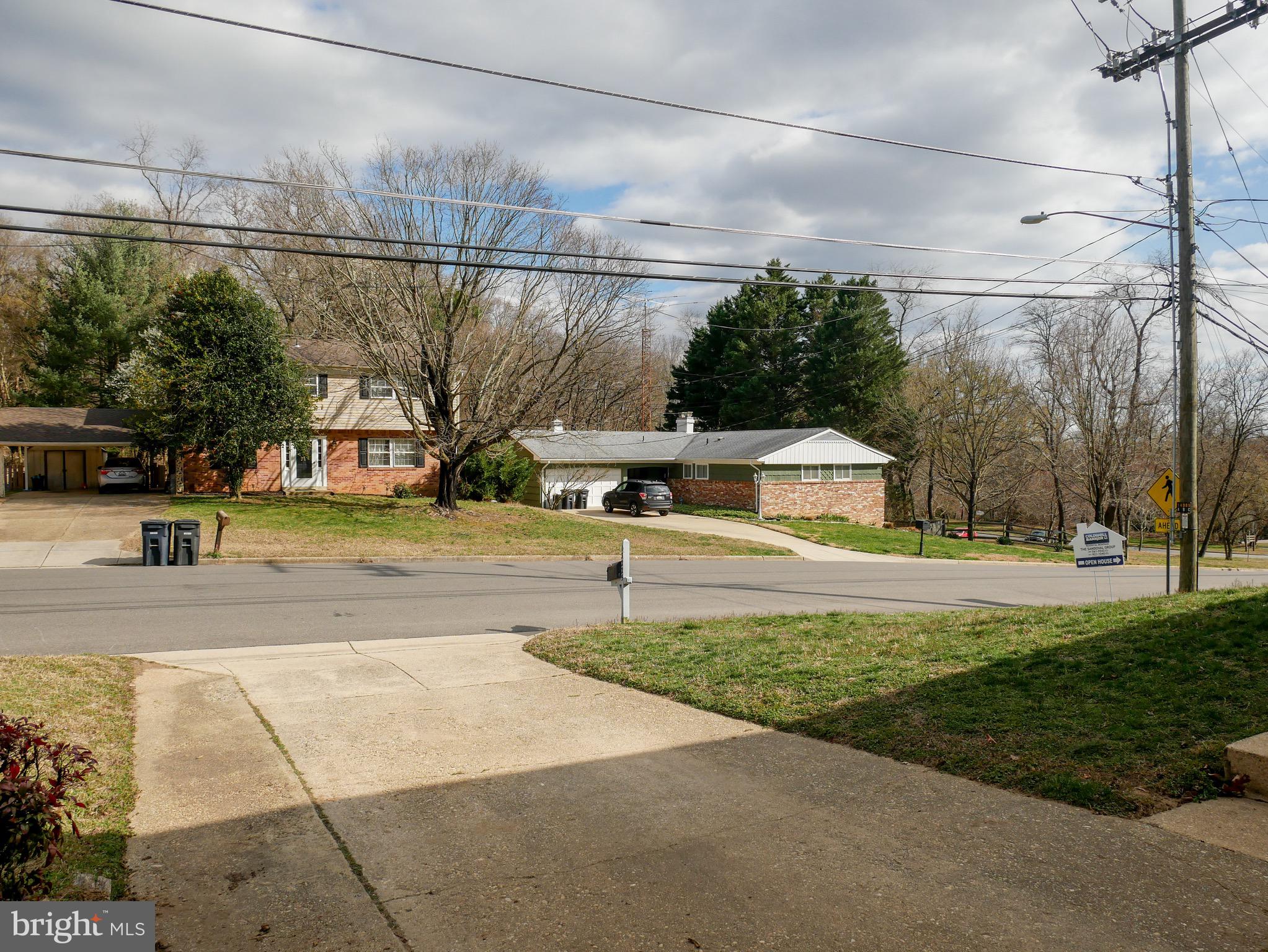 FORT WASHINGTON ESTATES - Residential