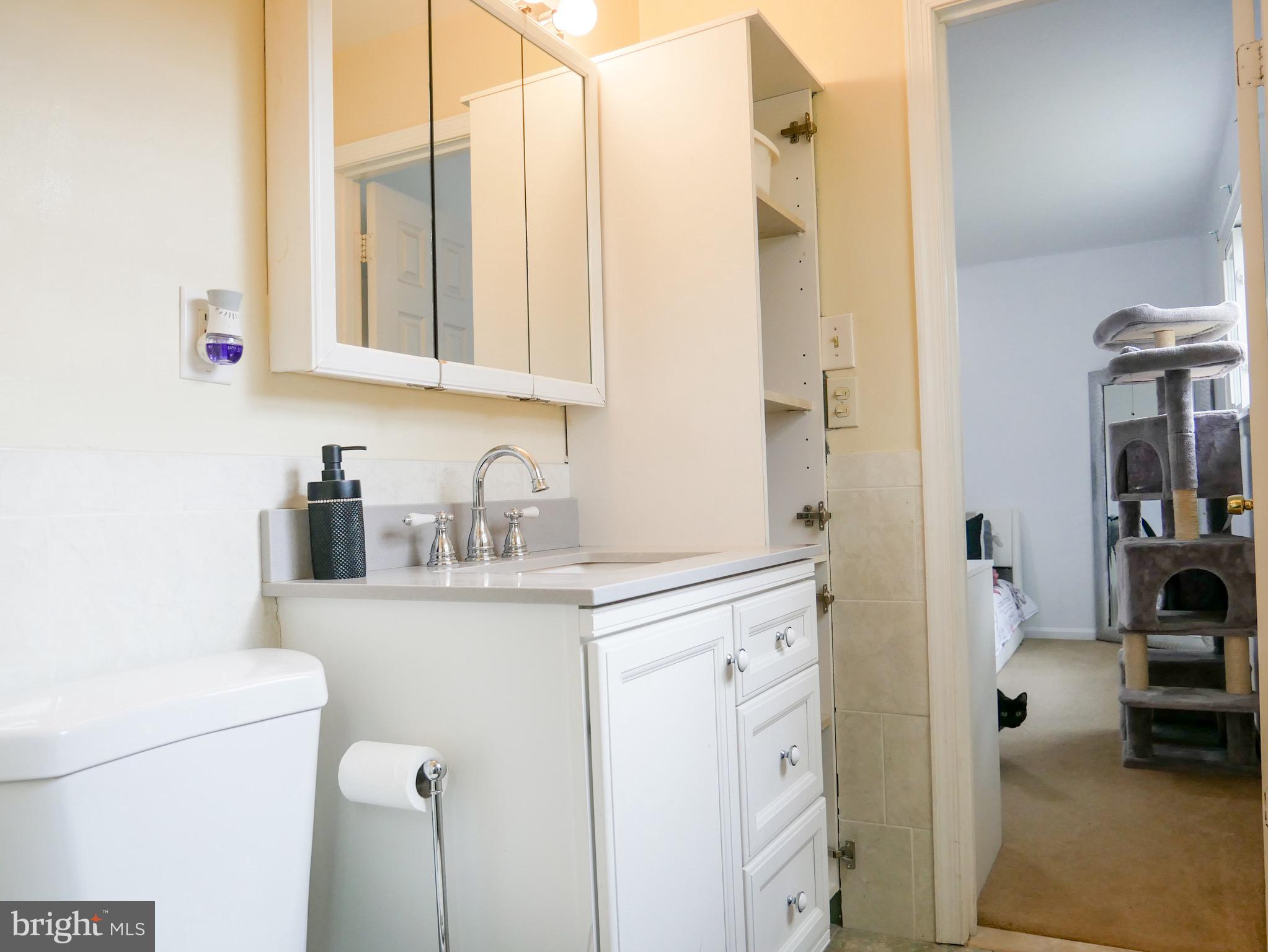 FORT WASHINGTON ESTATES - Residential