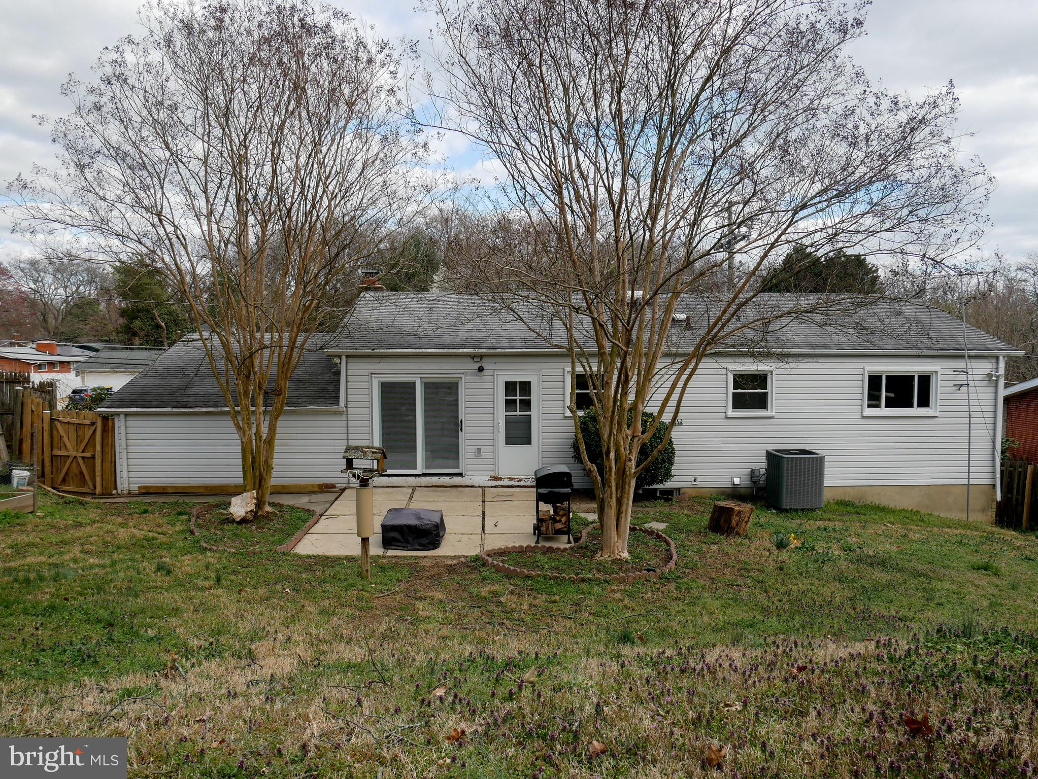 FORT WASHINGTON ESTATES - Residential