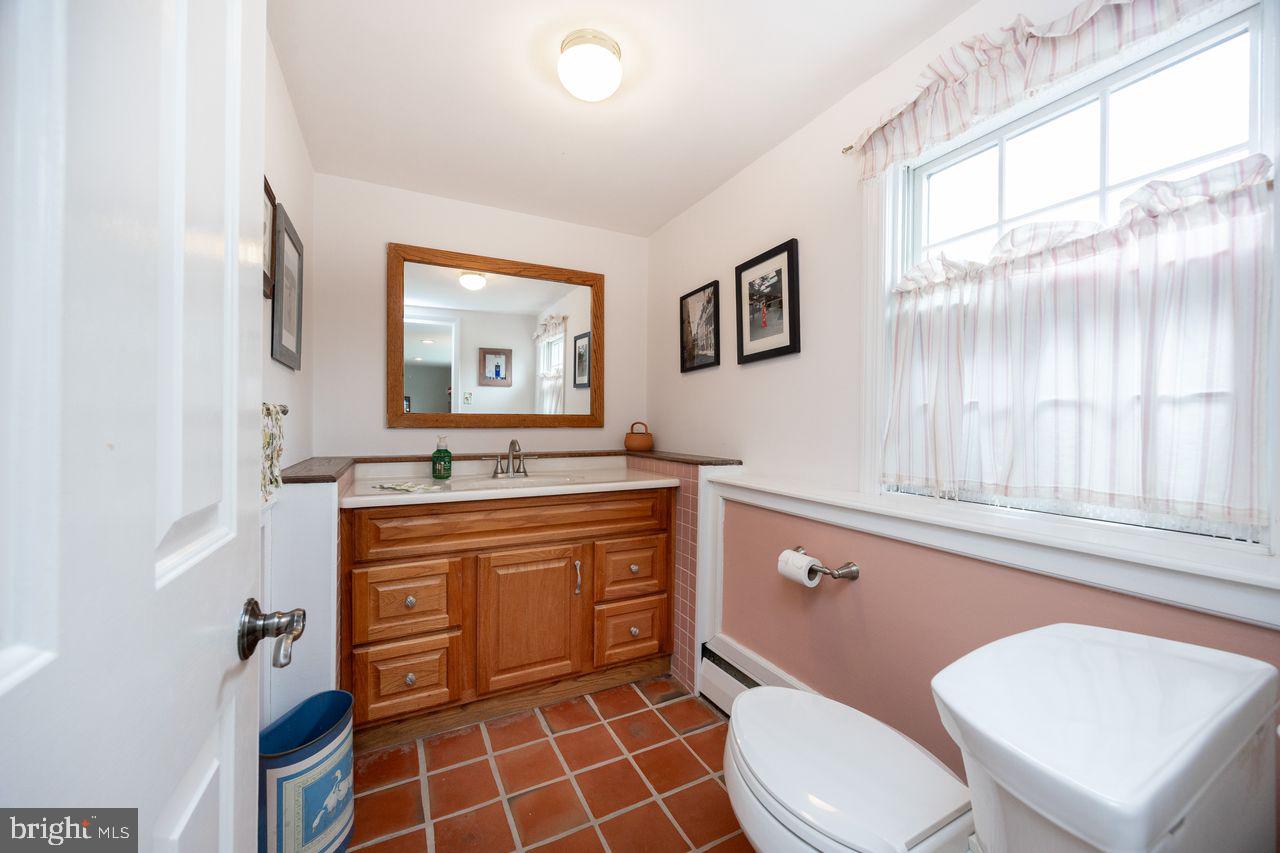 WILLISTOWN ACRES - Residential