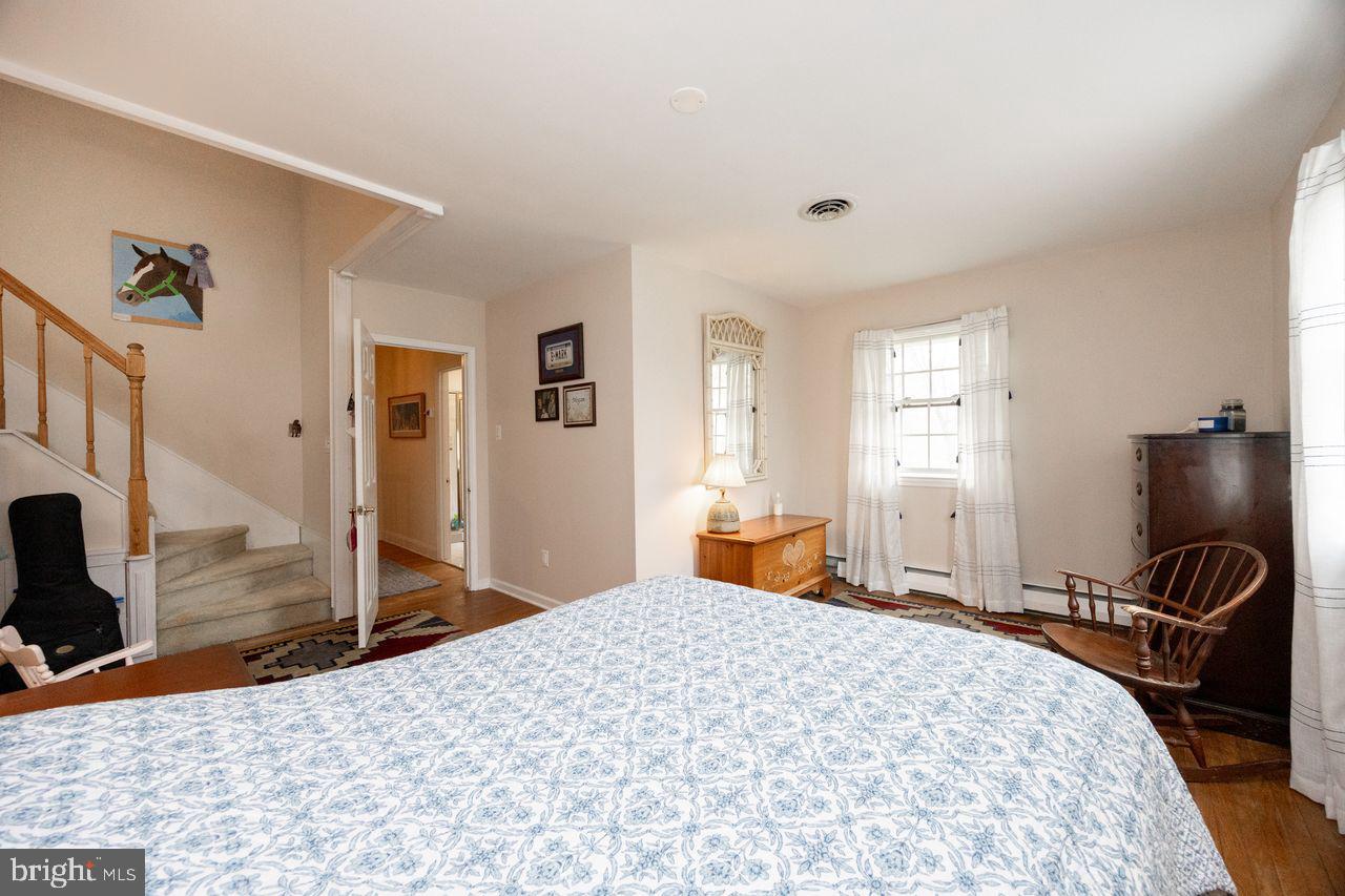 WILLISTOWN ACRES - Residential