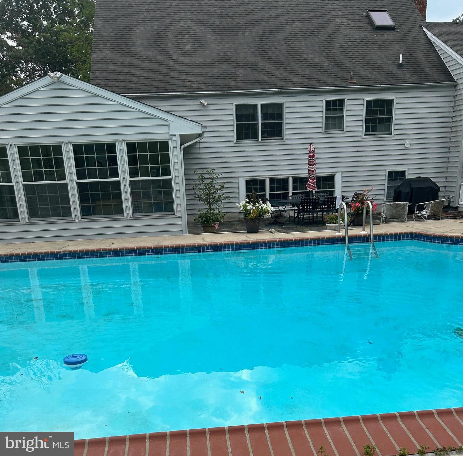 WILLISTOWN ACRES - Residential