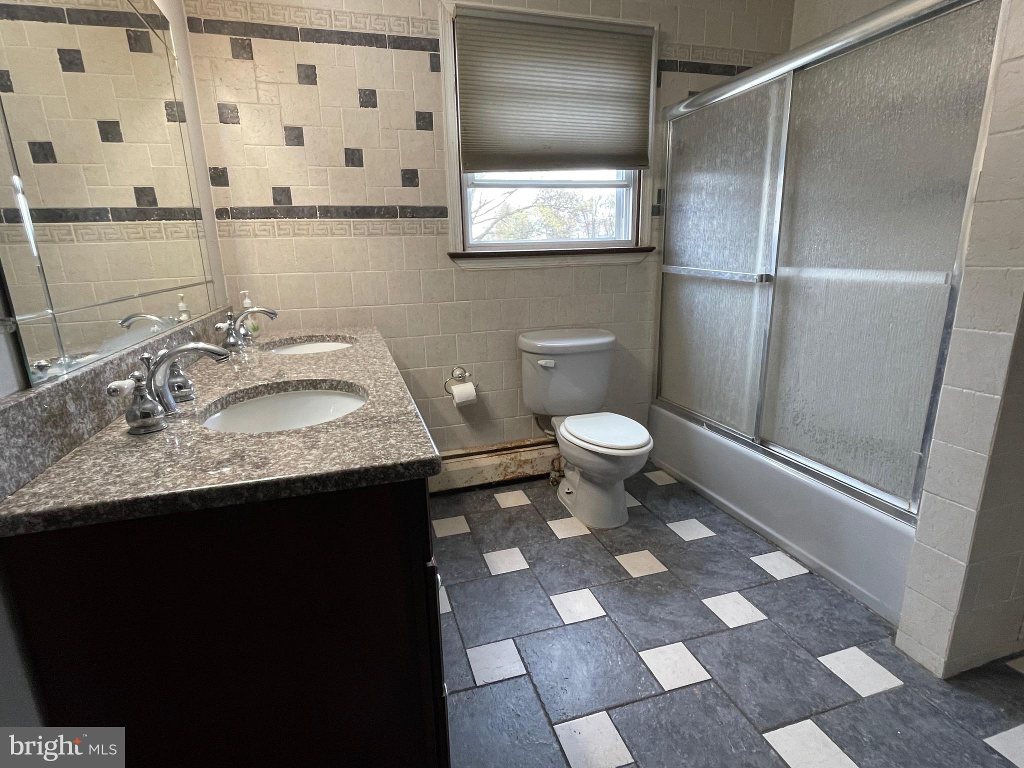 LANGHORNE GABLES - Residential