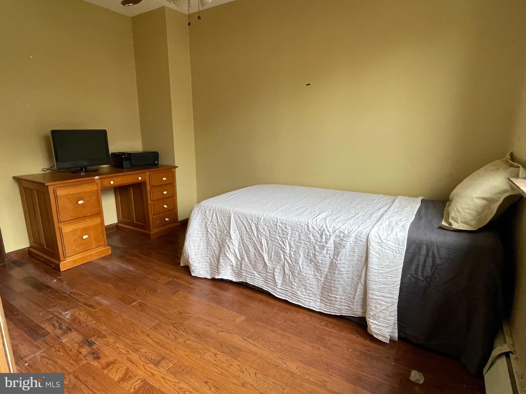 LANGHORNE GABLES - Residential