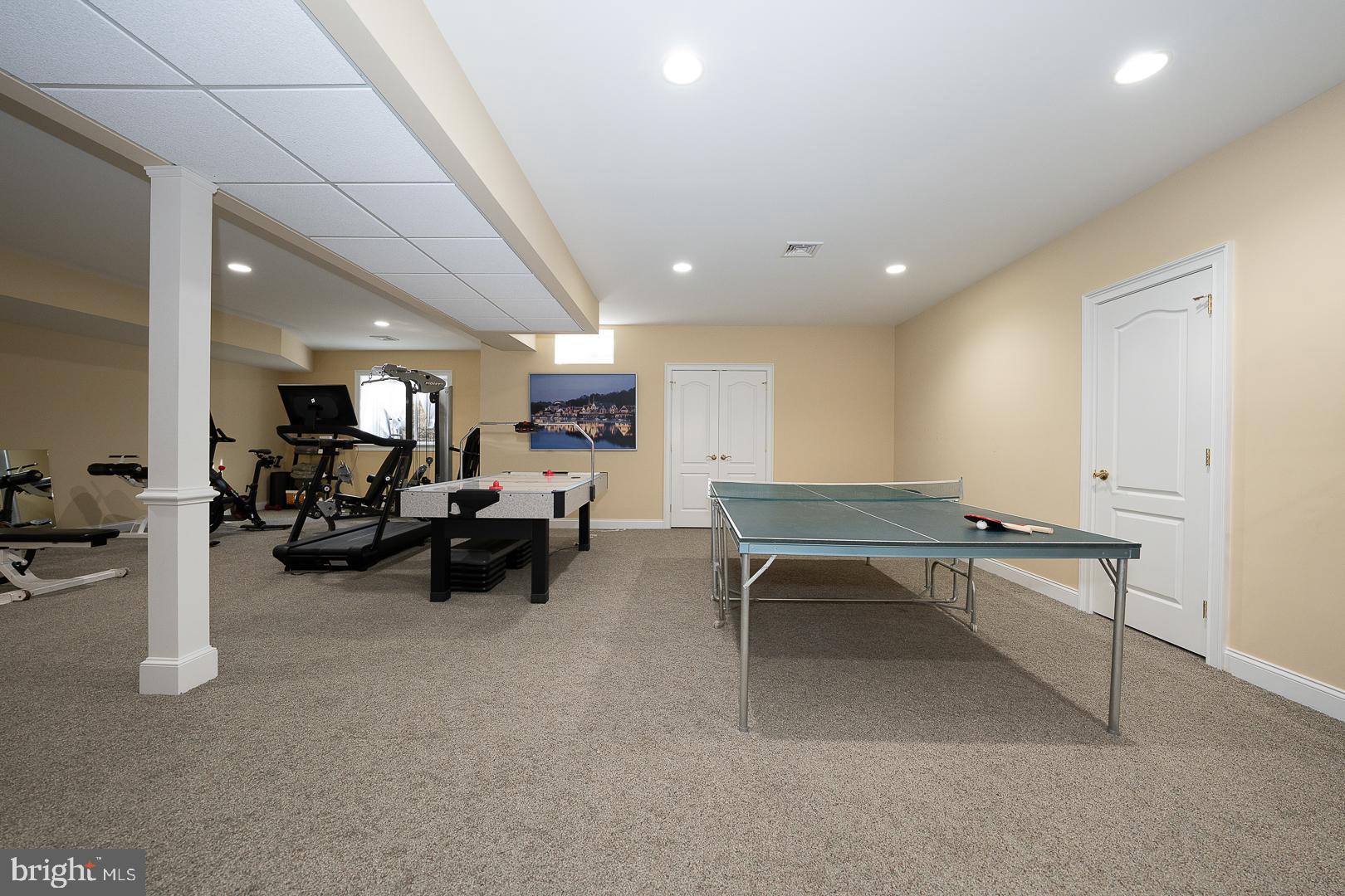 SPRINGTON ESTATES - Residential Lease