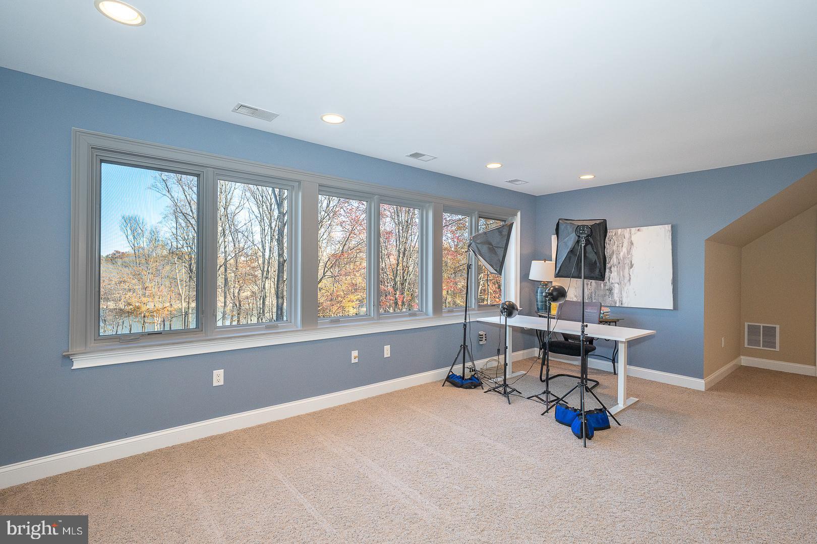 SPRINGTON ESTATES - Residential Lease