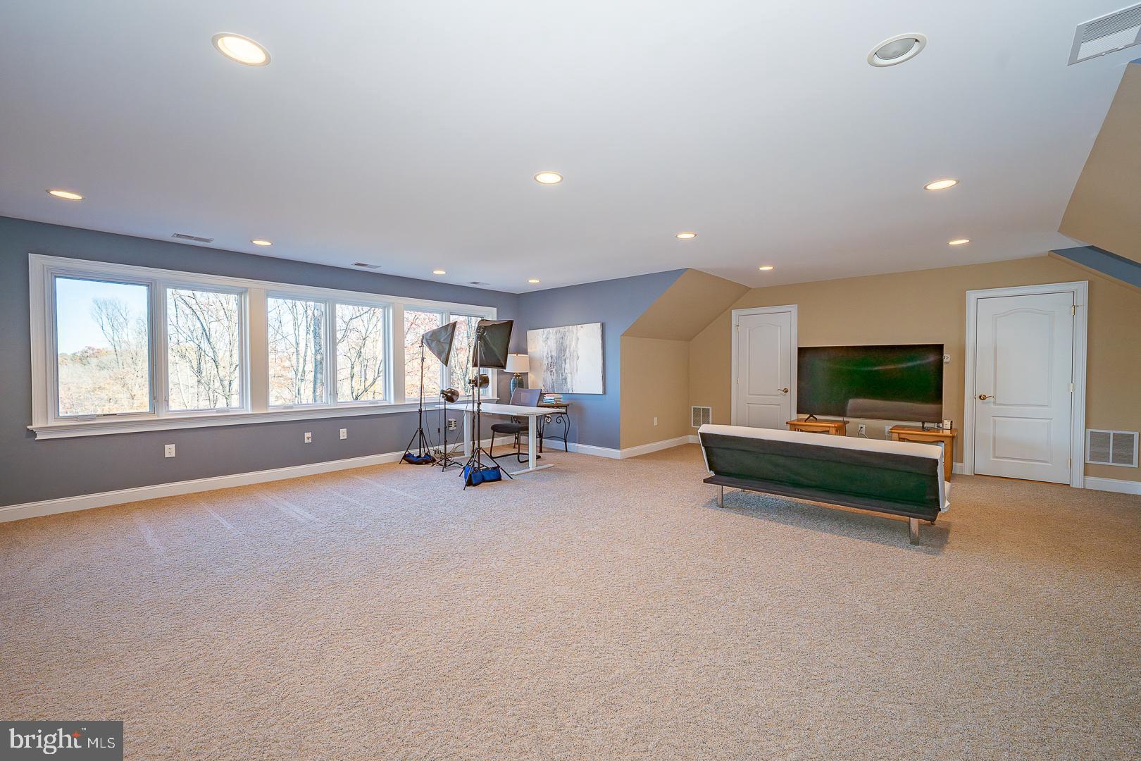 SPRINGTON ESTATES - Residential Lease