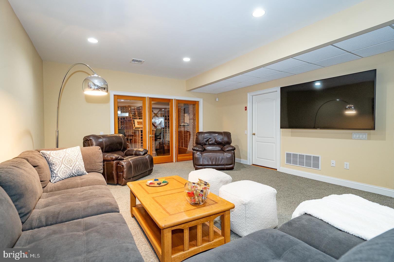 SPRINGTON ESTATES - Residential Lease