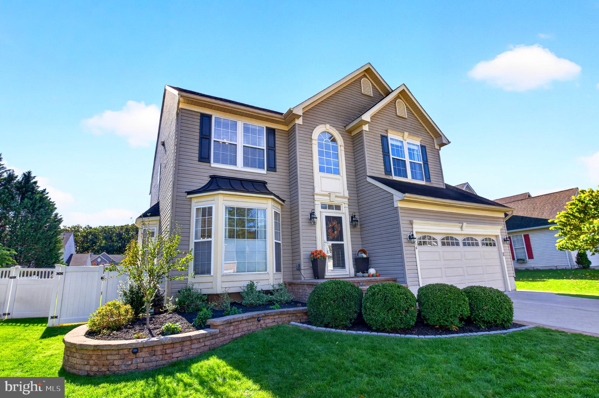 16 WOOD LARK DRIVE