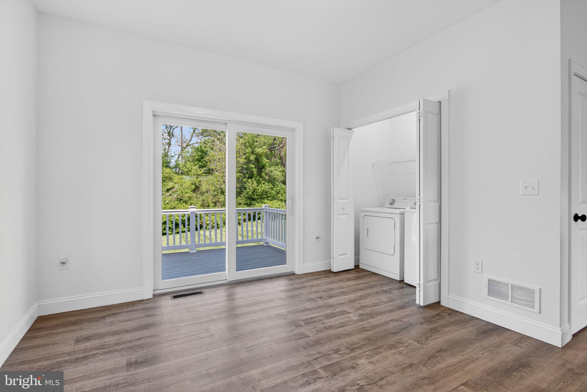 CONOY CROSSING - Residential