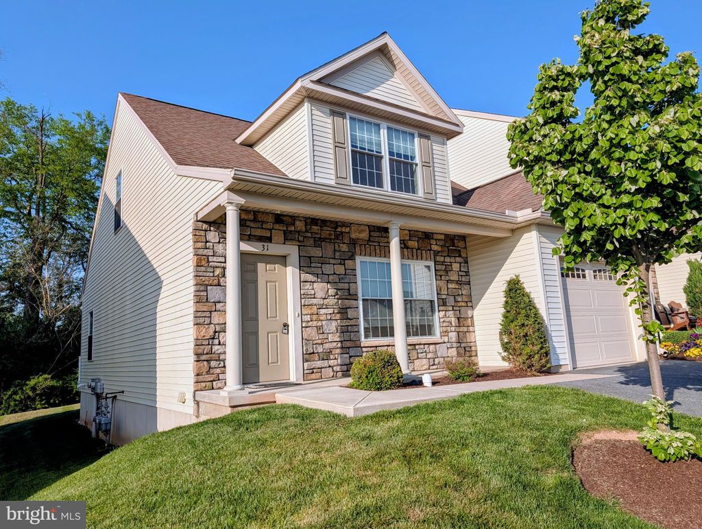 Photo of 31 Maize Circle, ELIZABETHTOWN, PA 17022 (MLS # PALA2086254)
