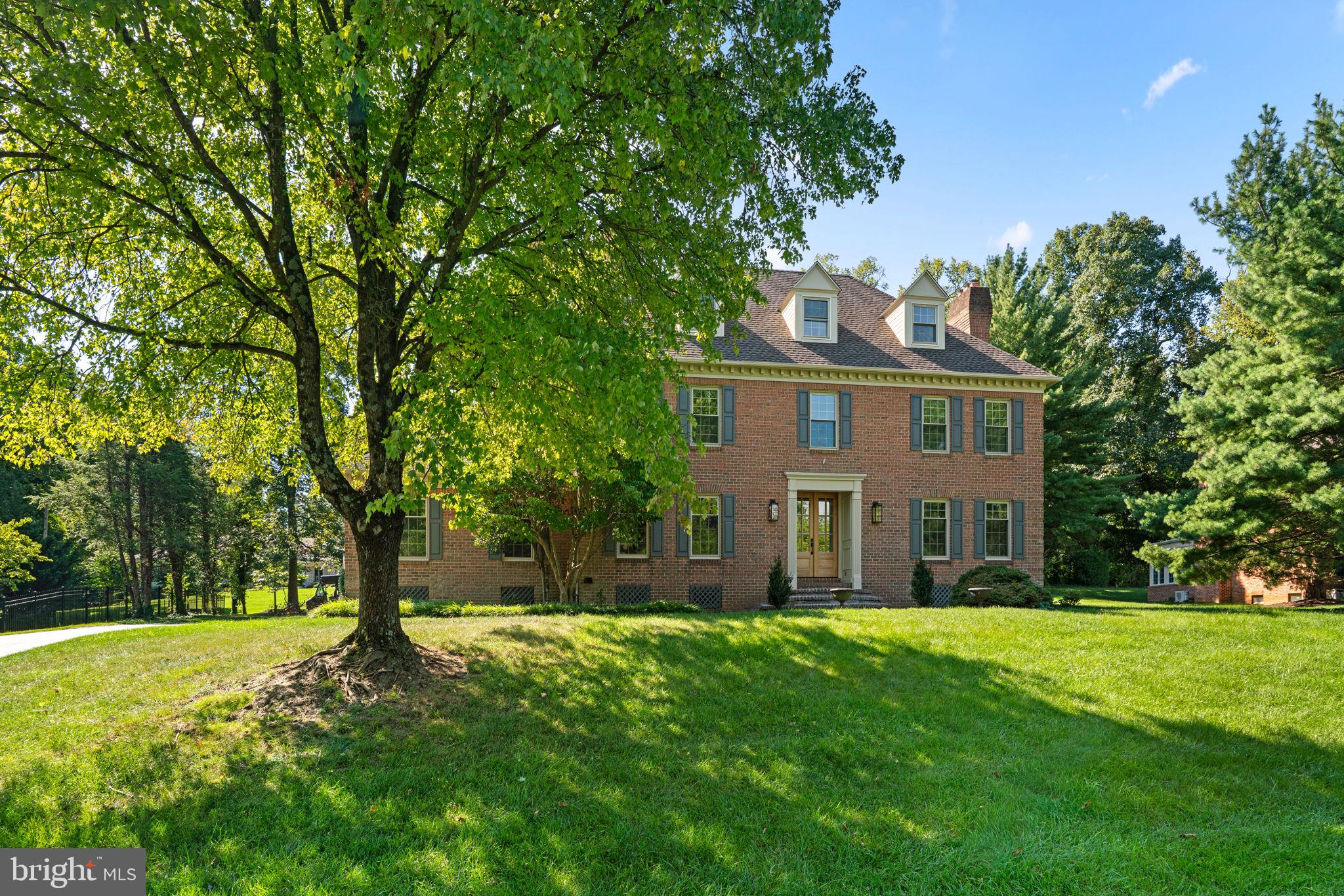 315 MEADOWCROFT LANE