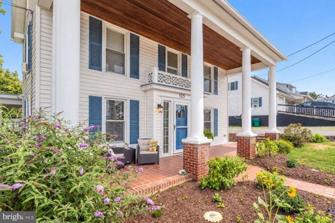 Homes For Sale - 125 Mason Street<br/> Rockingham County, BROADWAY, VA 22815