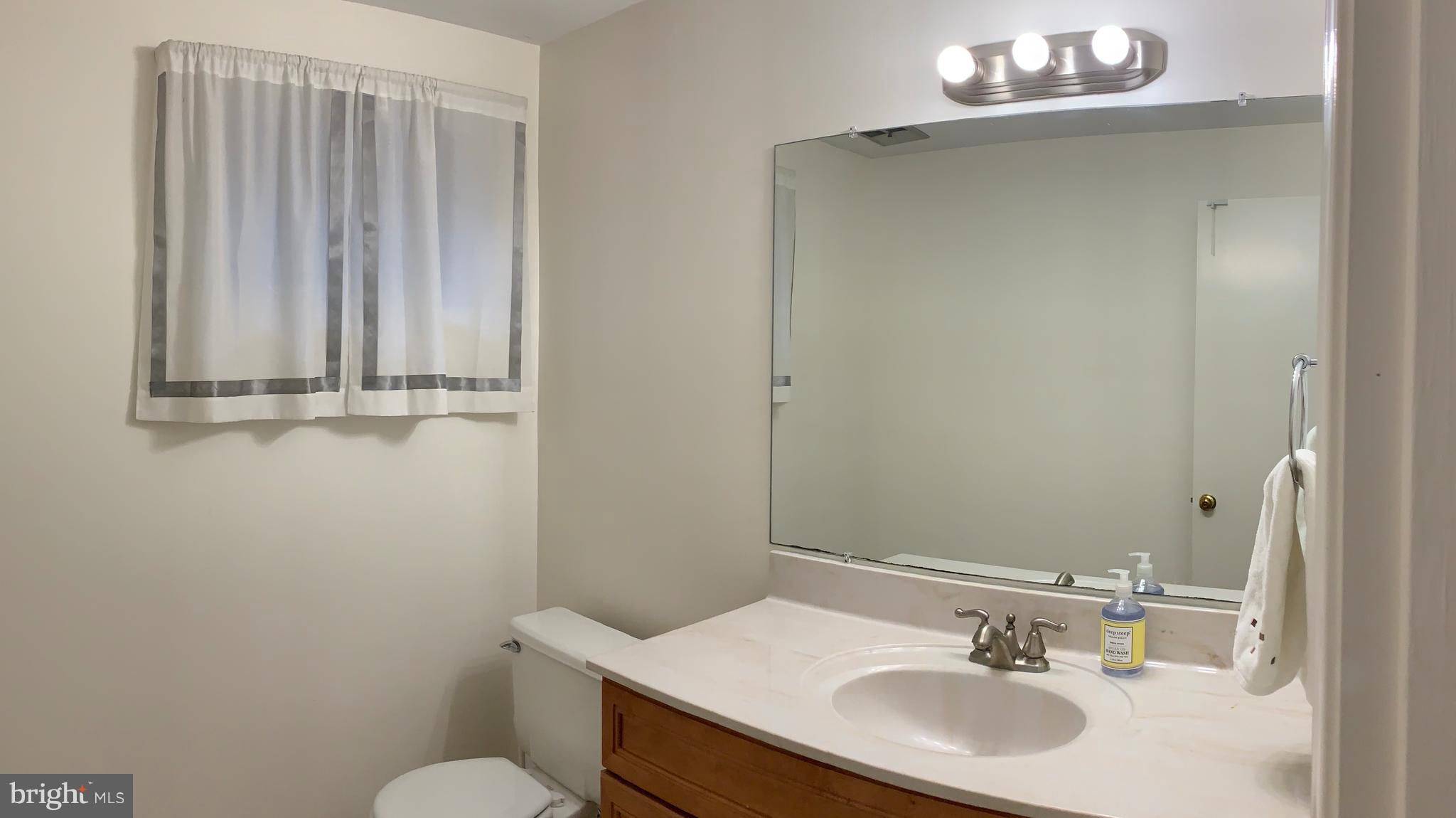 MANOR VILLAGE - Residential Lease