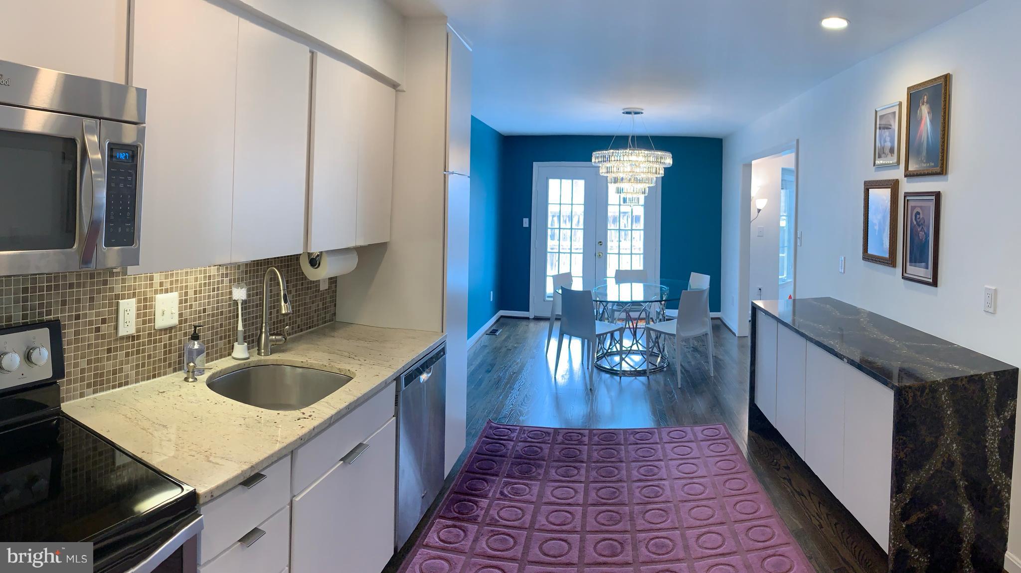 MANOR VILLAGE - Residential Lease