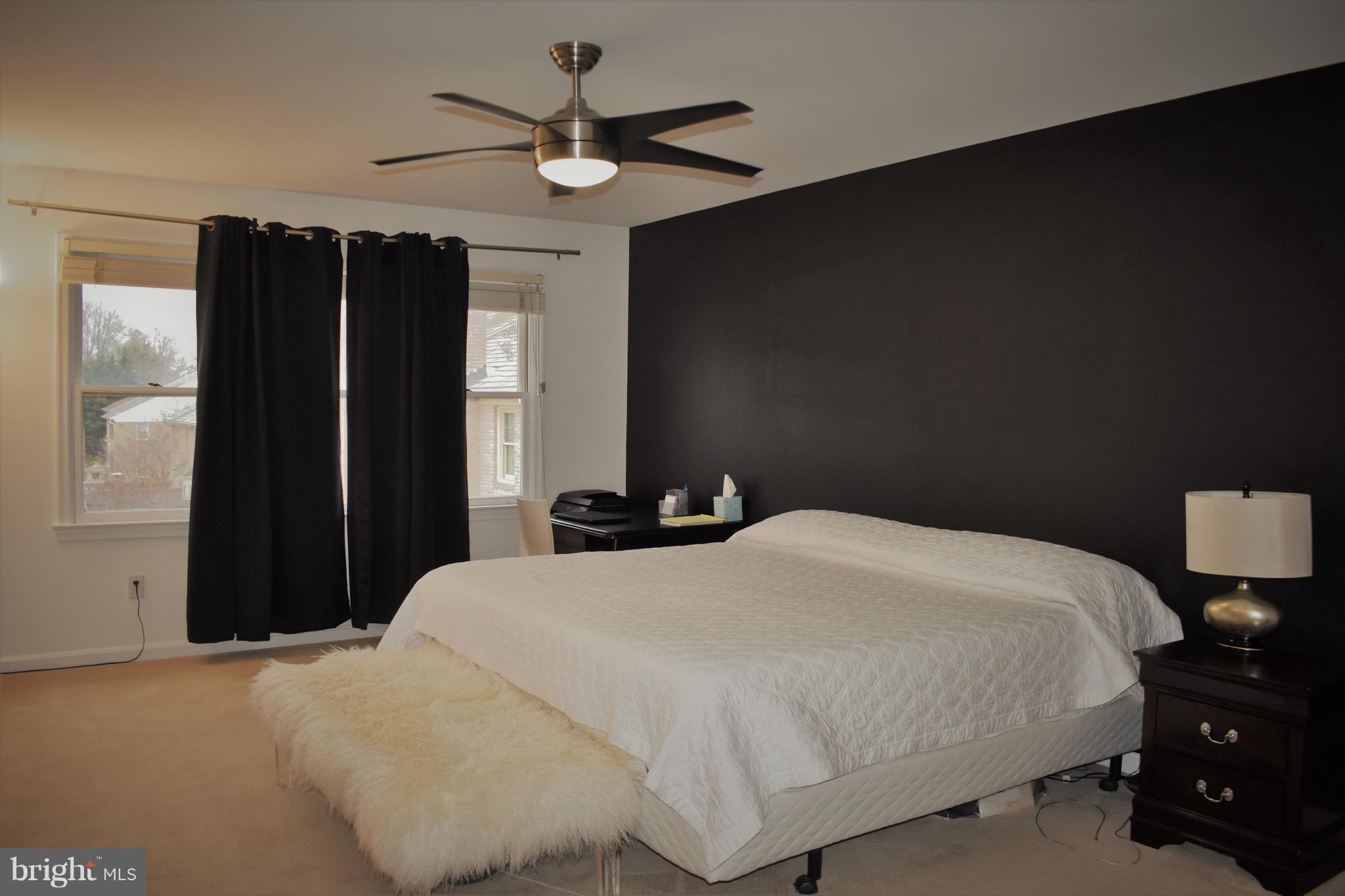 MANOR VILLAGE - Residential Lease