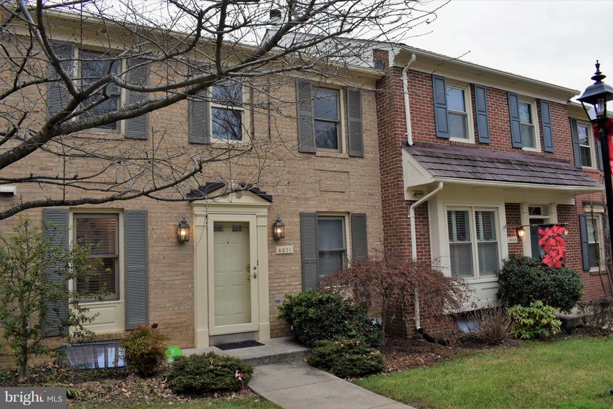 Immaculate 3BR with Den THThis is a beautiful home with exceptional space. Experience luxury as you enter this home with large welcoming foyer and curved staircase. An additional room used as Private study located off of the foyer. Brand new hardwood flooring on the main level. Enjoy cooking in the gourmet kitchen with attached hutch, new backsplash and open dining room. French doors leading from the dining area to patio and fully fenced in back yard. Large living room with bay windows and plenty of sunlight. You'll love the master bedroom with separate area to accommodate an open wardrobe. The master bath is newly remodeled with LED lighted vanity, large shower w/dual rain shower heads and dual freestanding sinks on the vanity. Huge finished lower level with additional bonus room perfect for den or gym, large rec room, fireplace and new wet bar with microwave, fridge, ice maker and wine fridge. Small pets considered with pet fee. Conveniently located next to Manor Country Club and within minutes to 355, Georgia Ave. and ICC - 200.