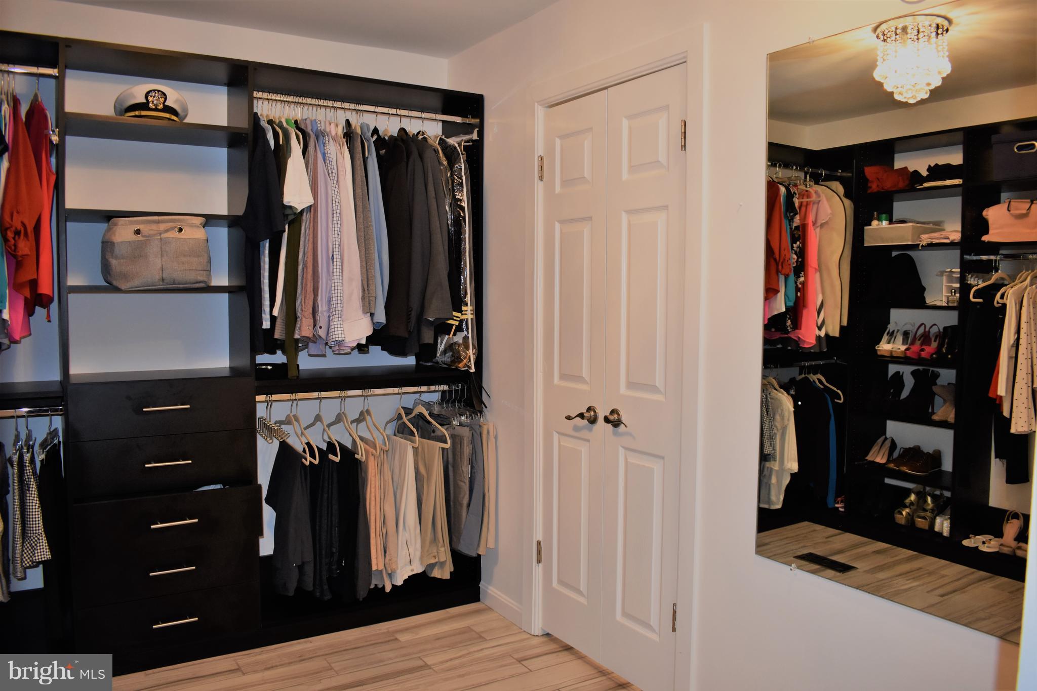 MANOR VILLAGE - Residential Lease