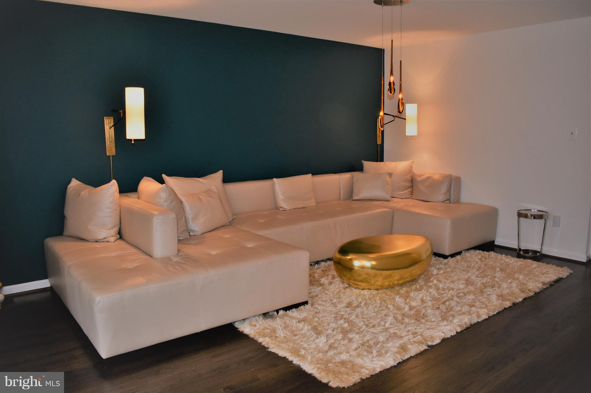 MANOR VILLAGE - Residential Lease