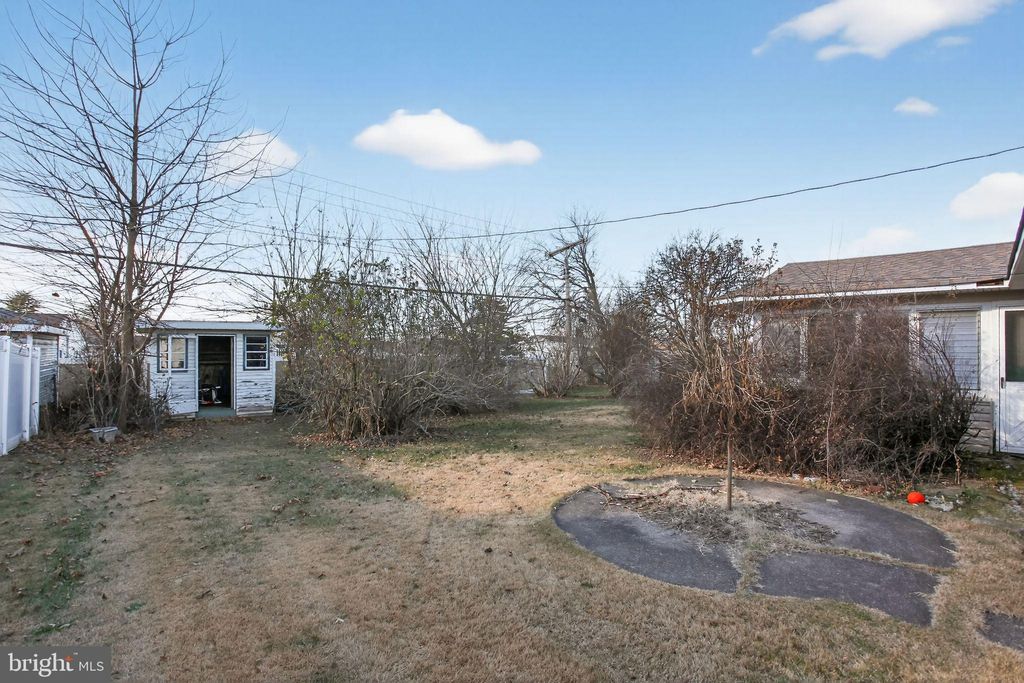 Photo of 6 Field Lane, LEVITTOWN, PA 19055 (MLS # PABU2110912)