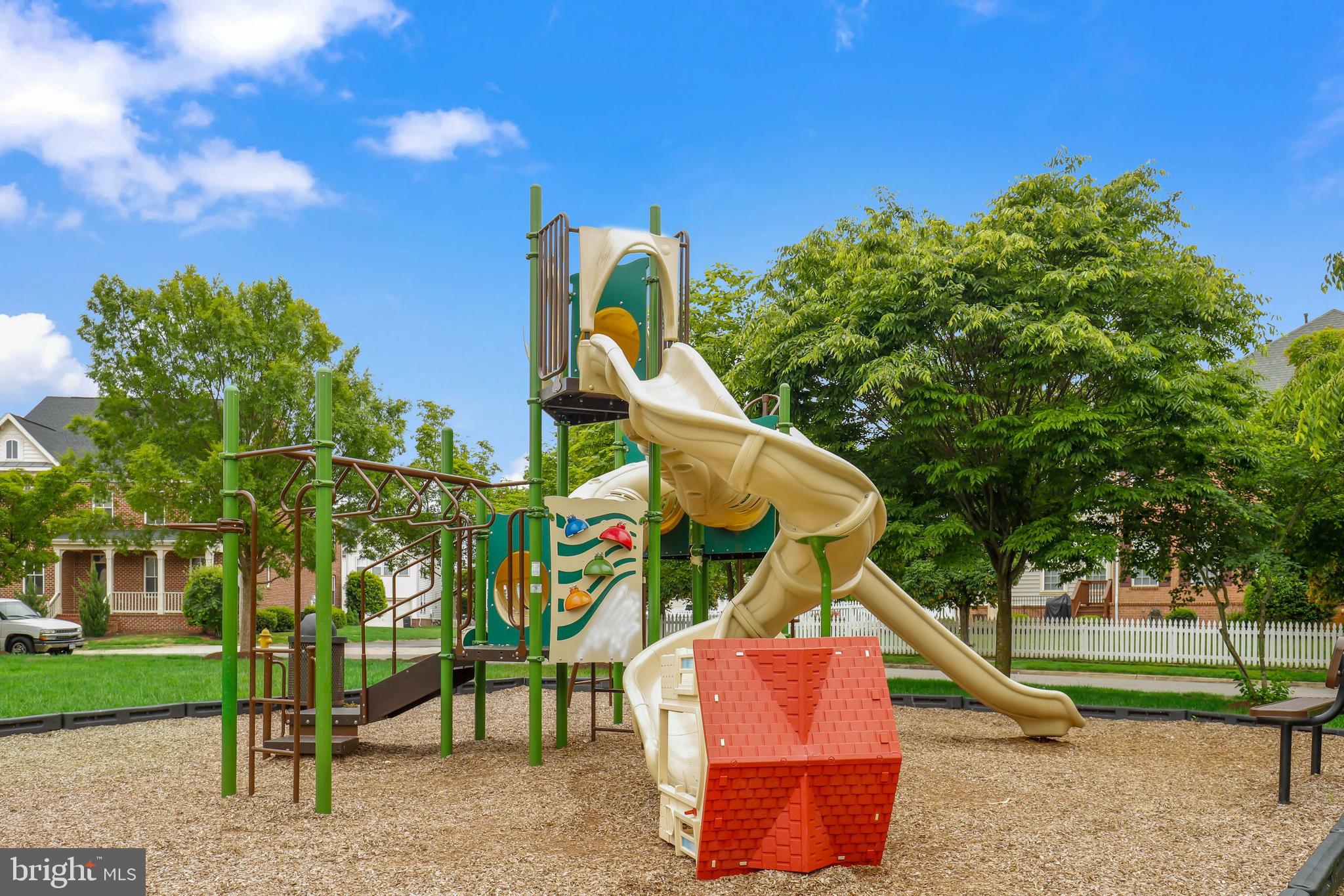 NEW BRISTOW VILLAGE - Residential Lease