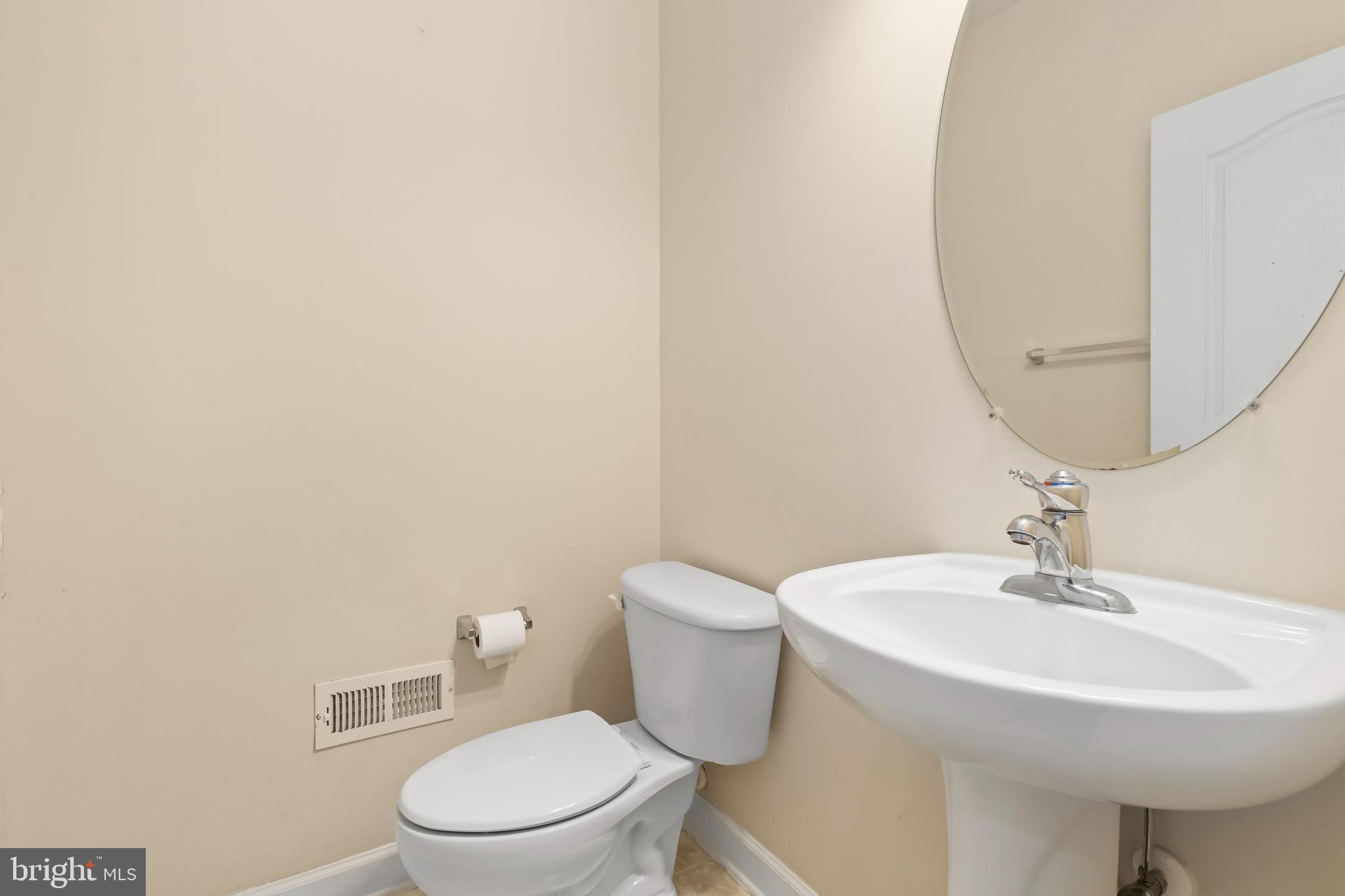 NEW BRISTOW VILLAGE - Residential Lease