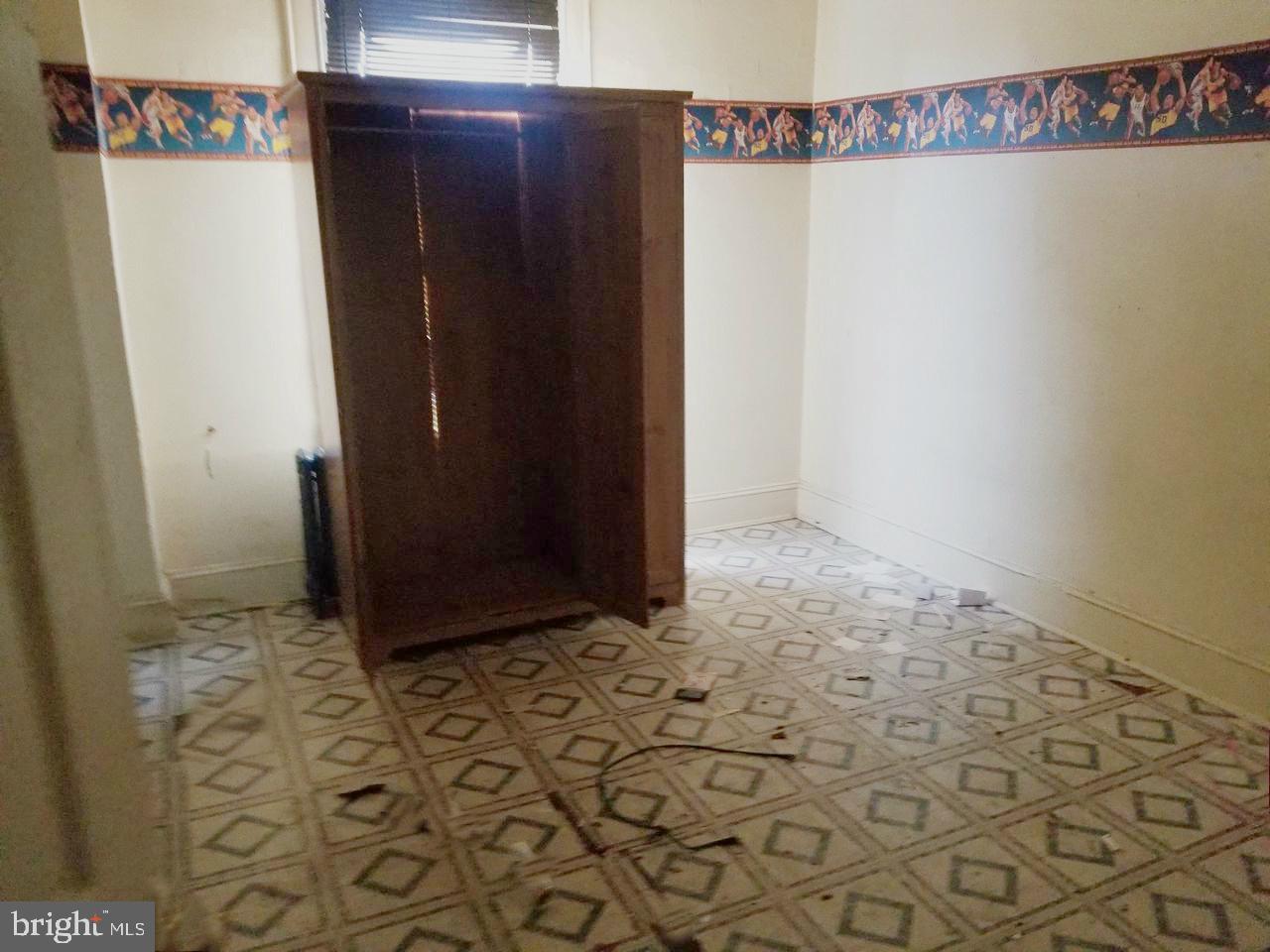 ROSEMONT - Residential