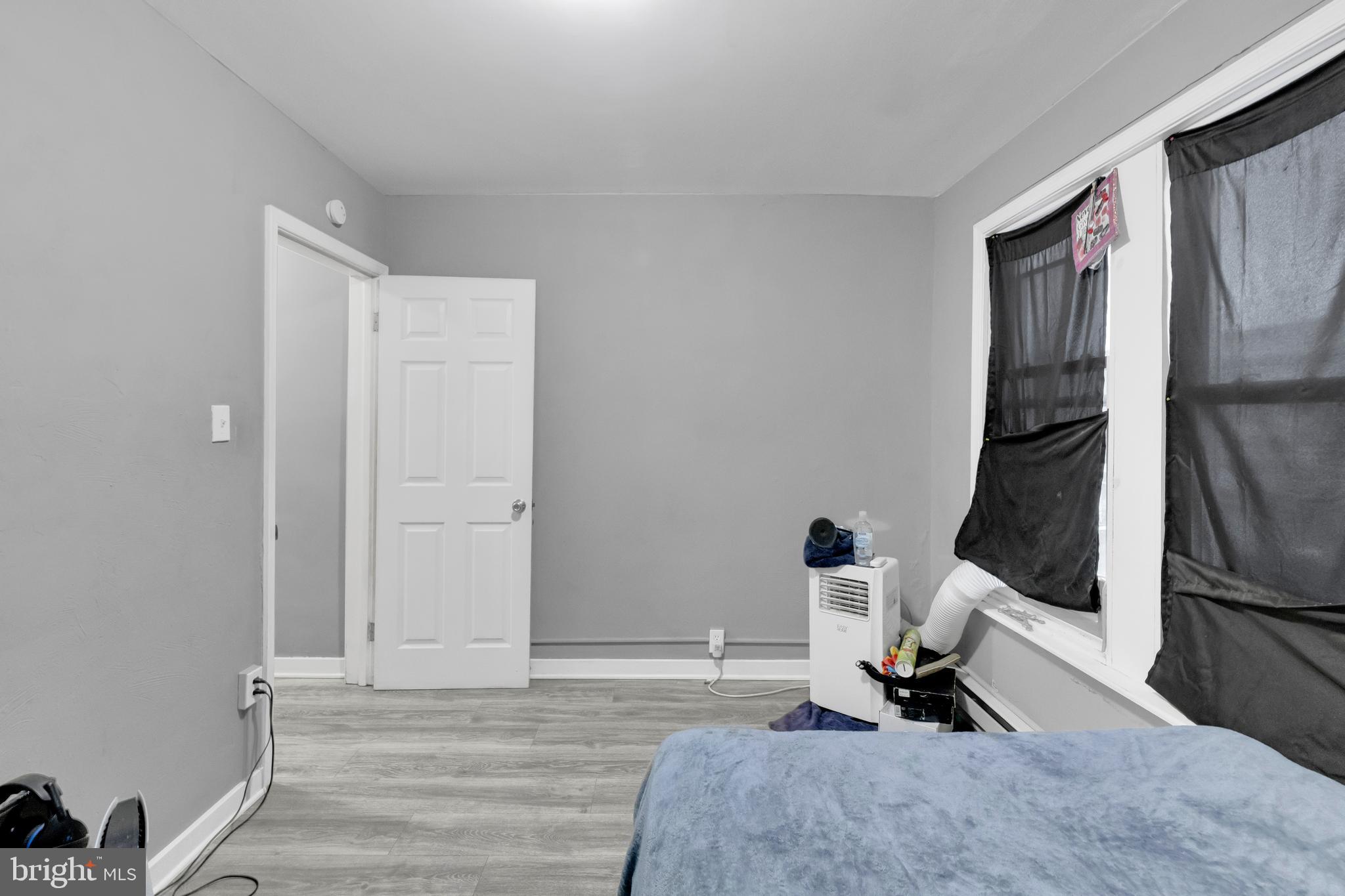 1962 GLENDALE AVENUE