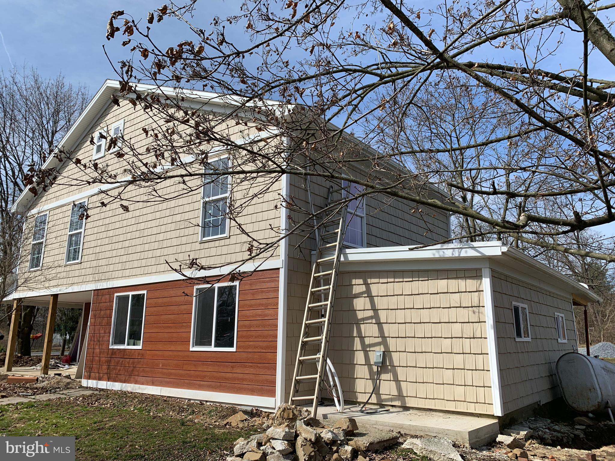 EAST BERLIN RD - Residential