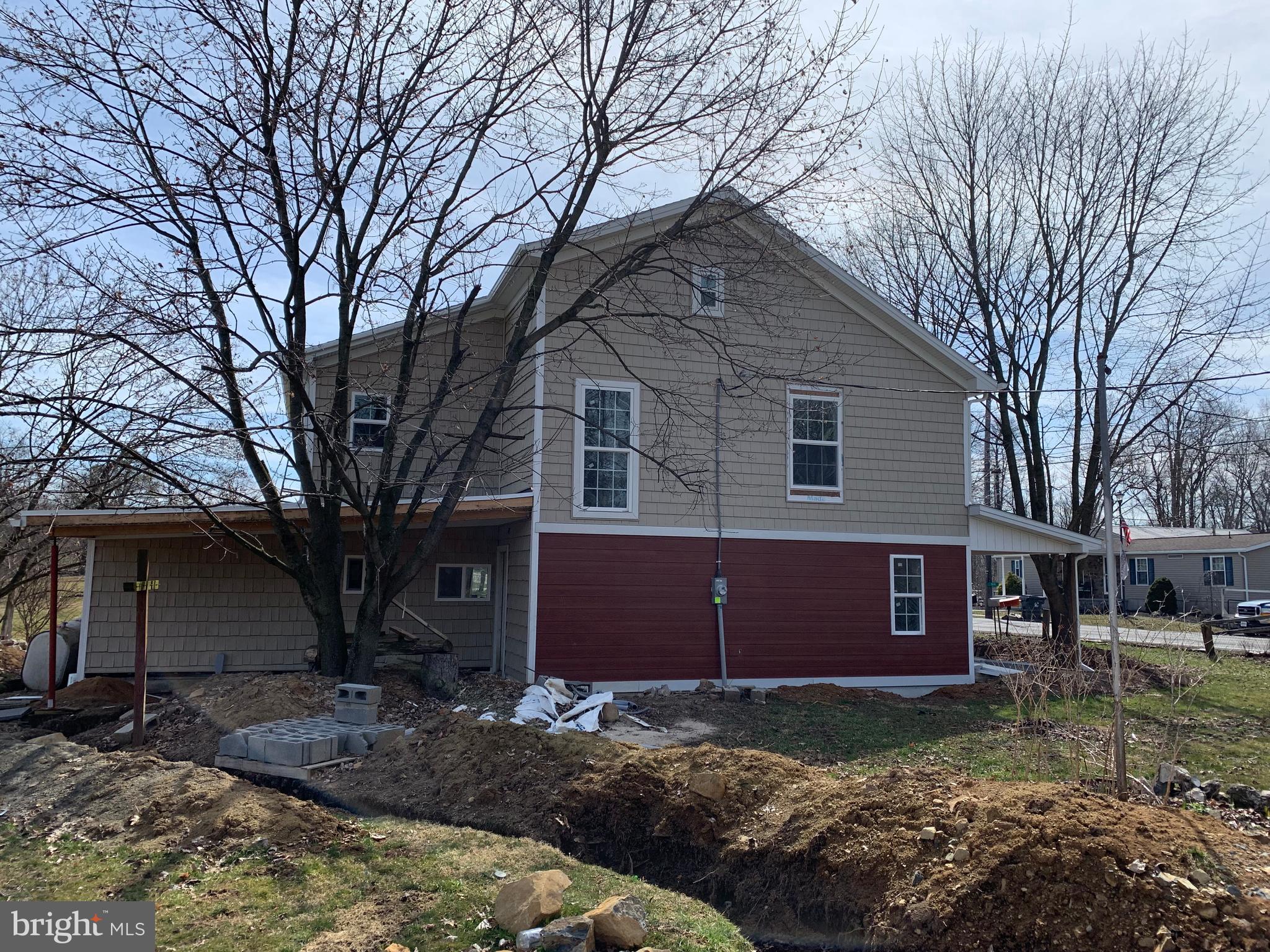 EAST BERLIN RD - Residential