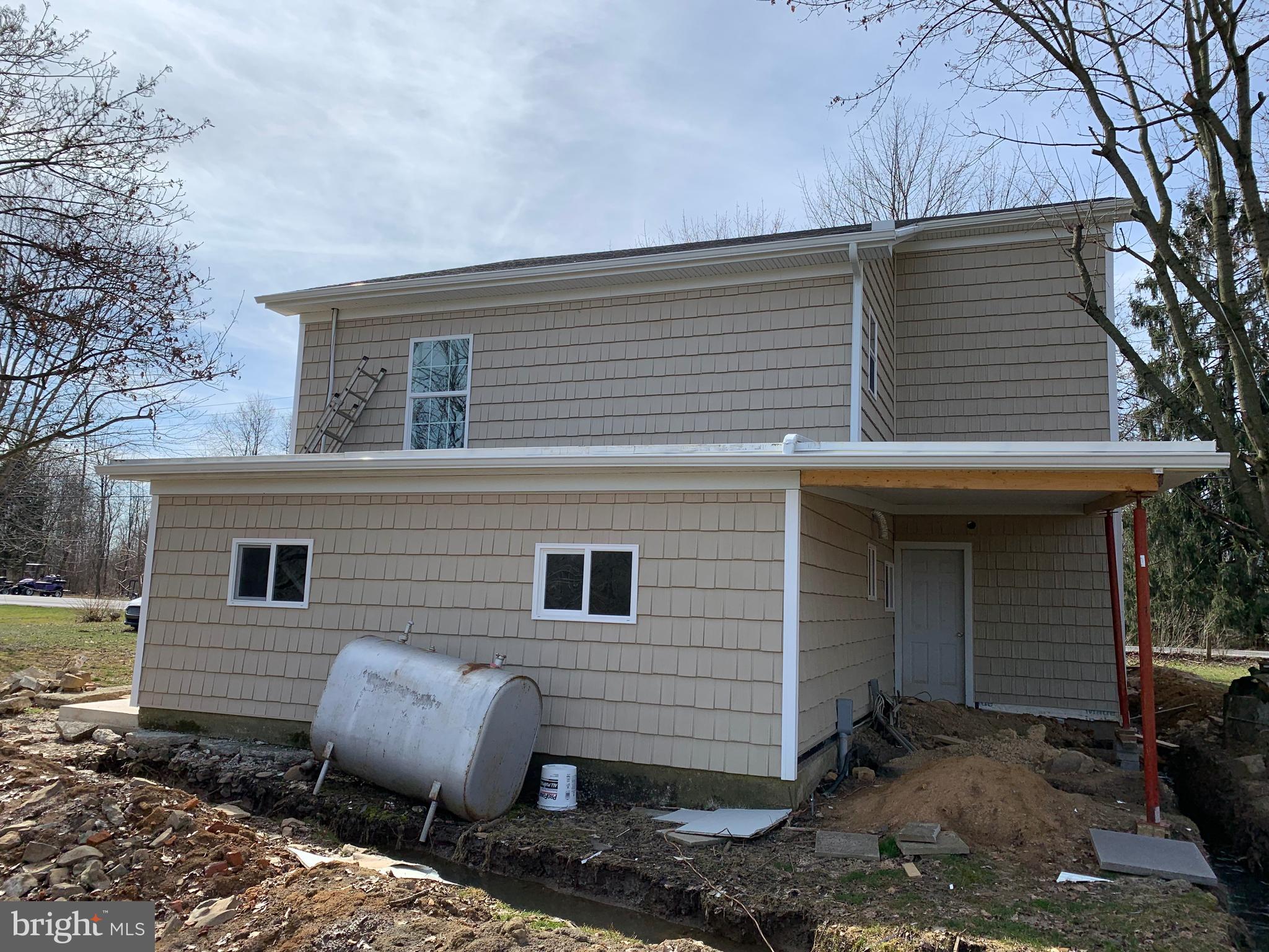 EAST BERLIN RD - Residential