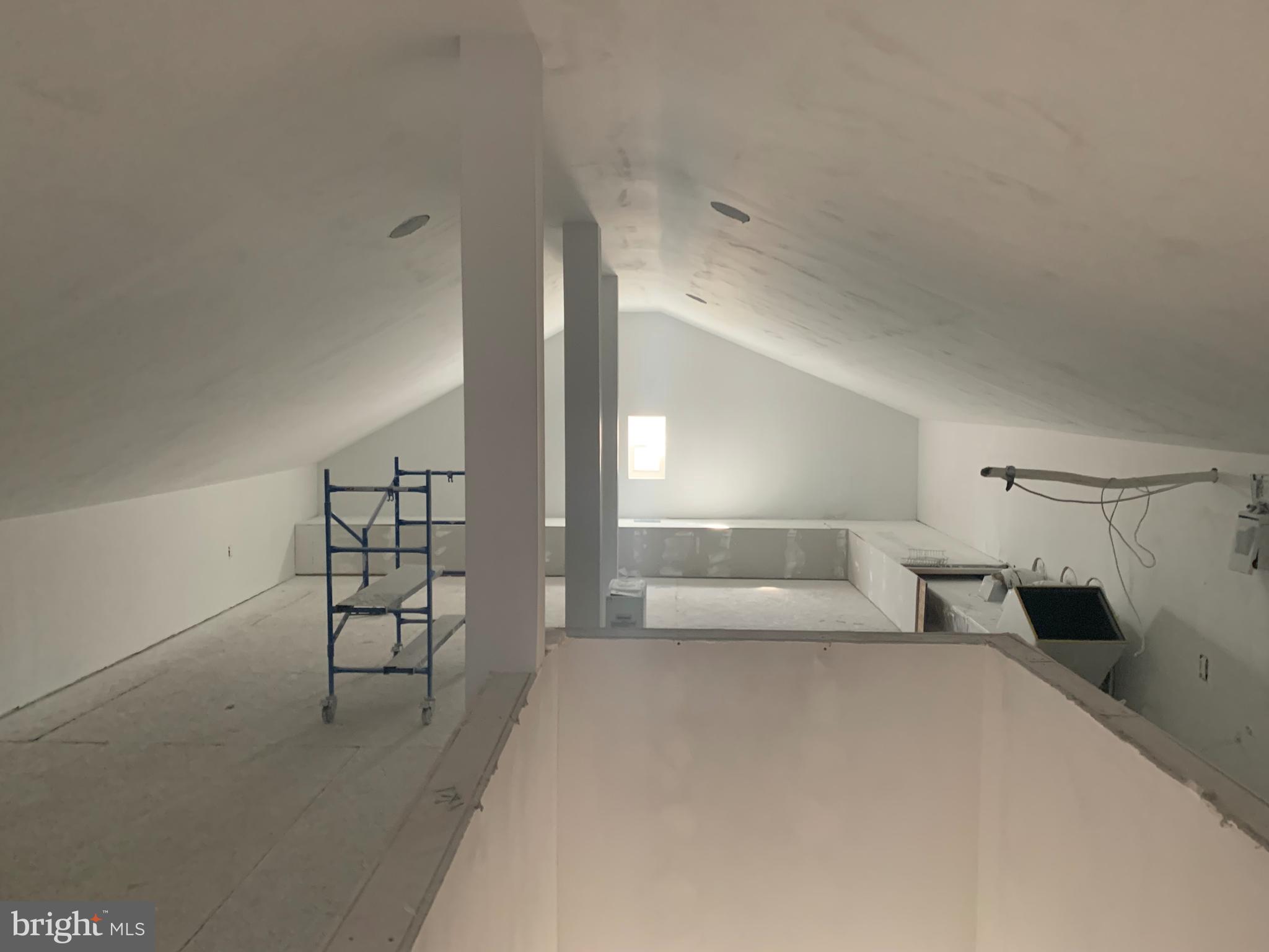 EAST BERLIN RD - Residential