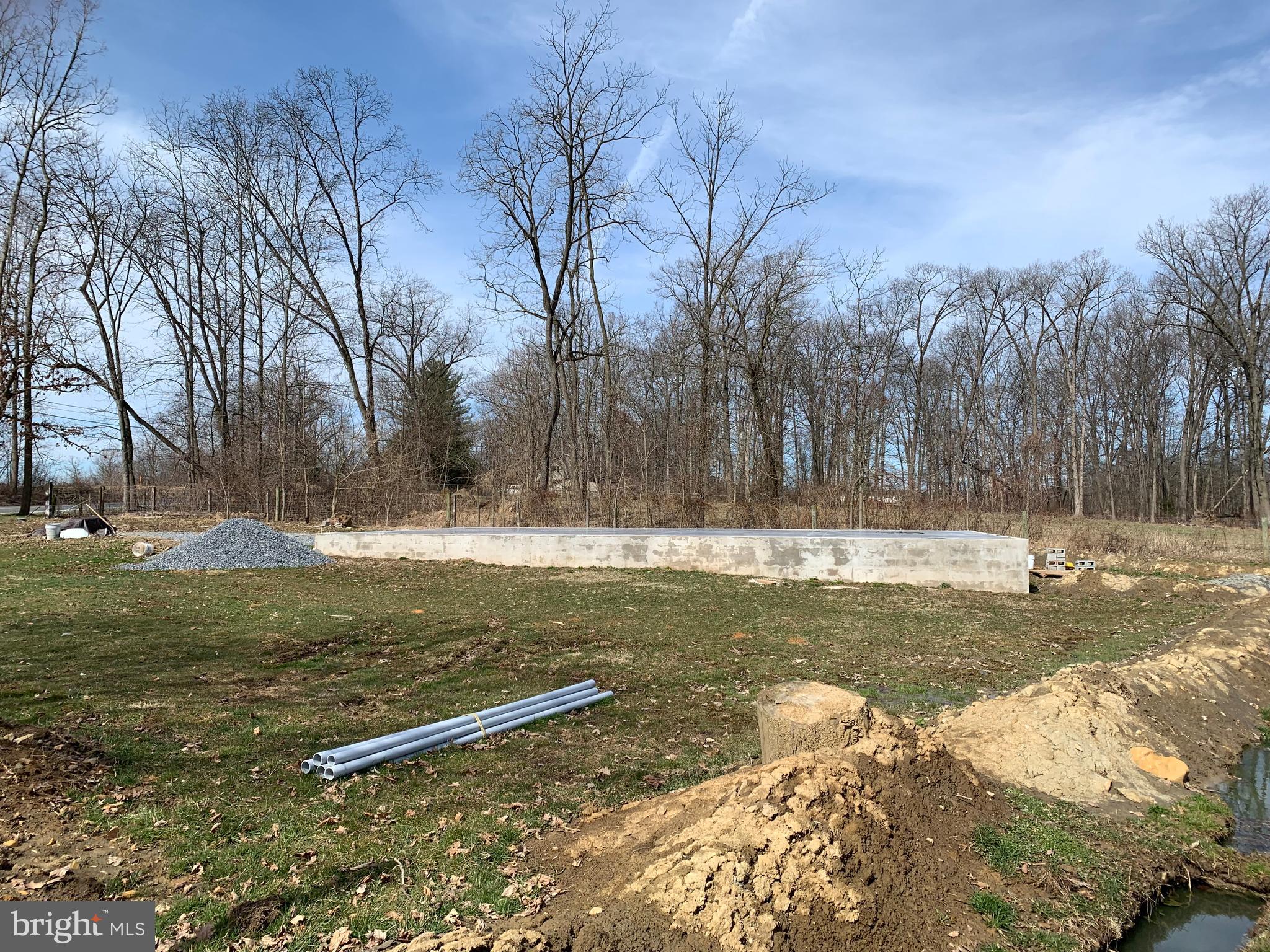 EAST BERLIN RD - Residential