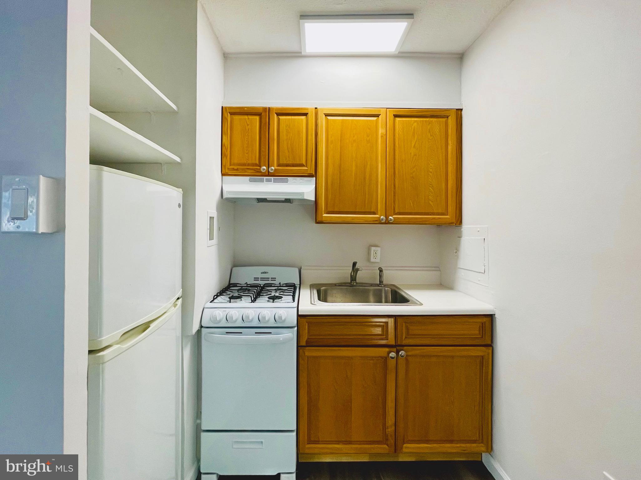 RITTENHOUSE SQUARE - Residential Lease