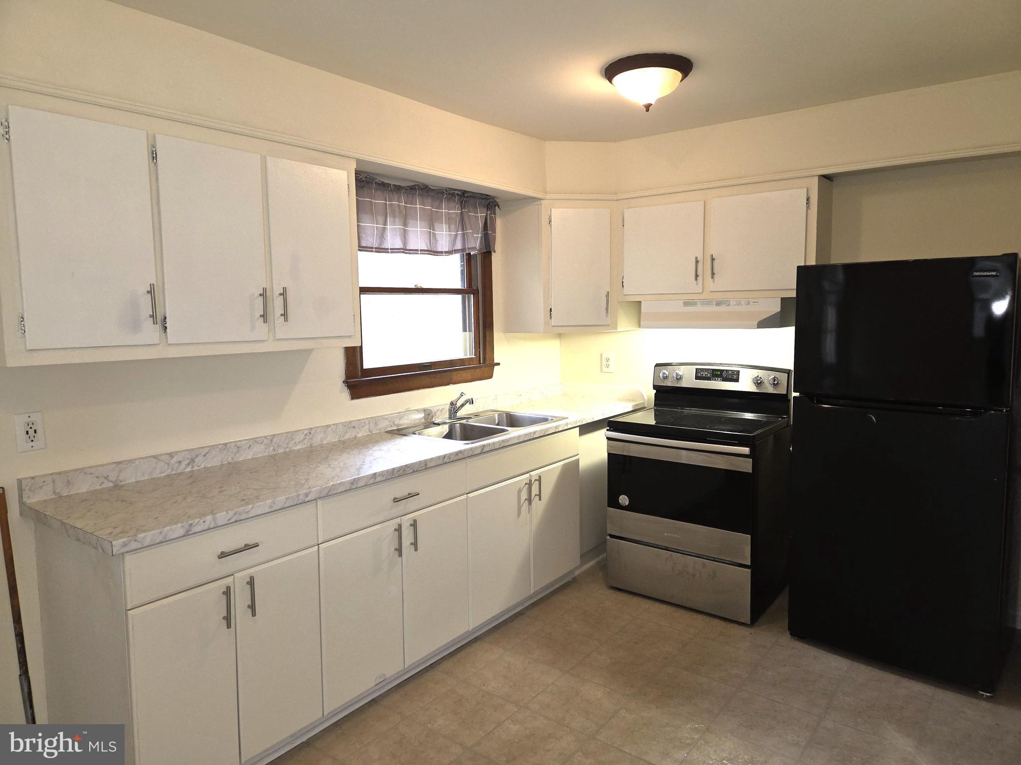 ELKWOOD ESTATES - Residential