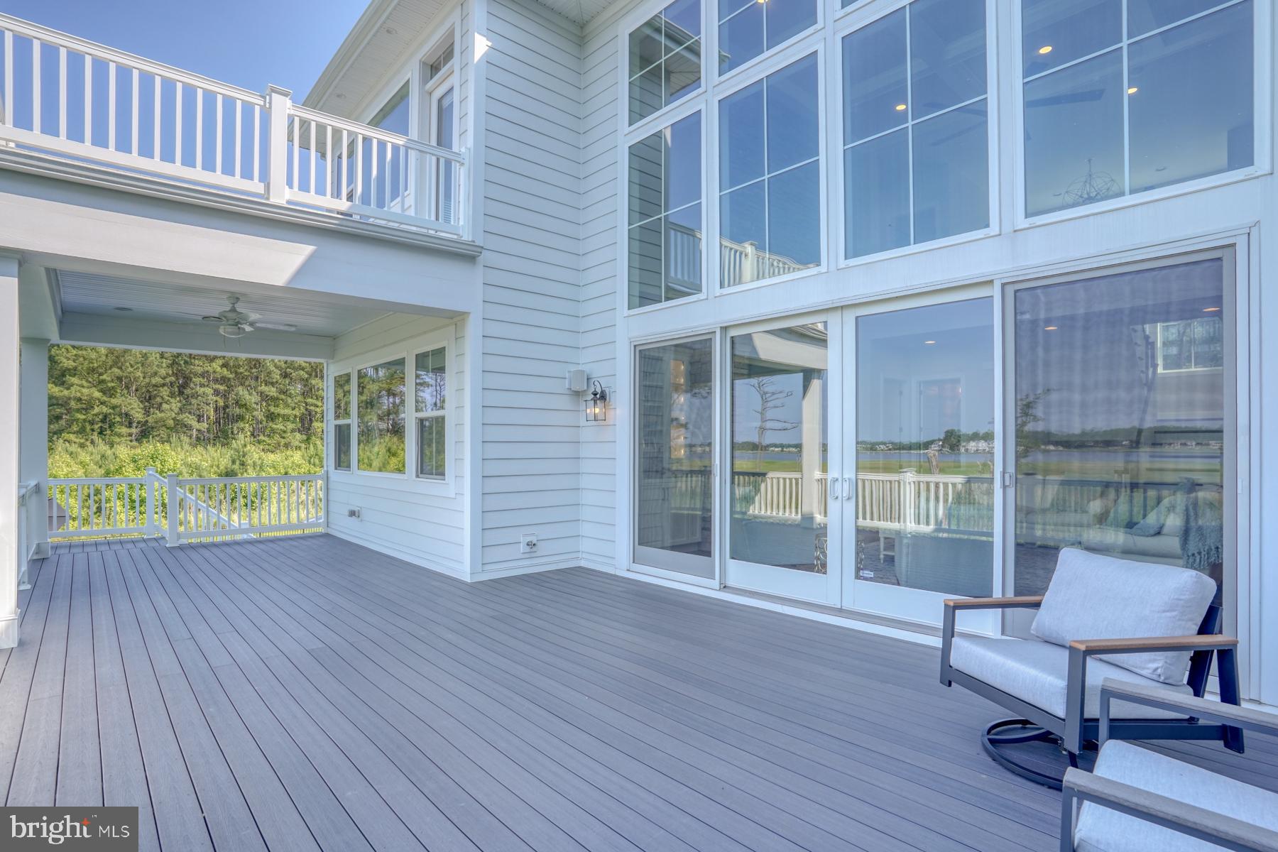 WATERVIEW ON LOVE CREEK - Residential