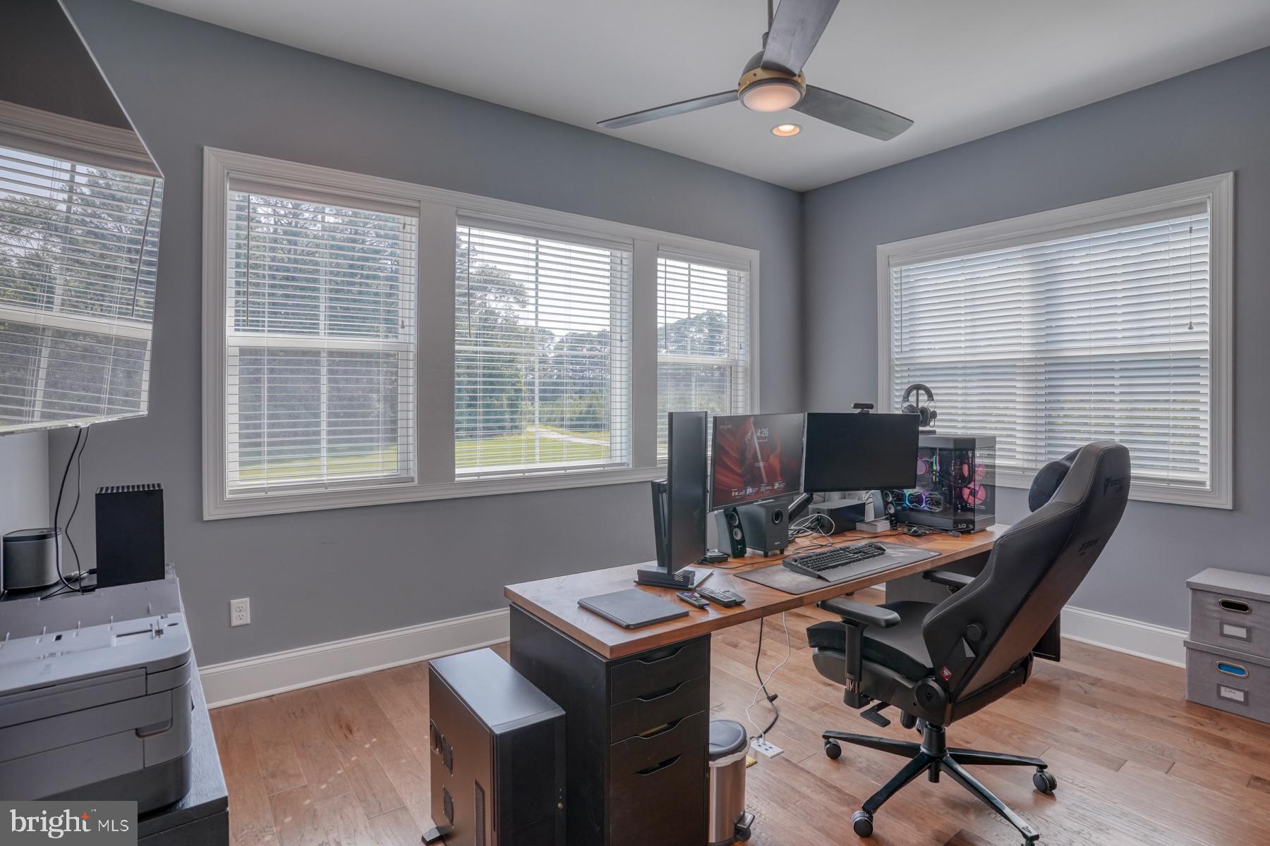 WATERVIEW ON LOVE CREEK - Residential