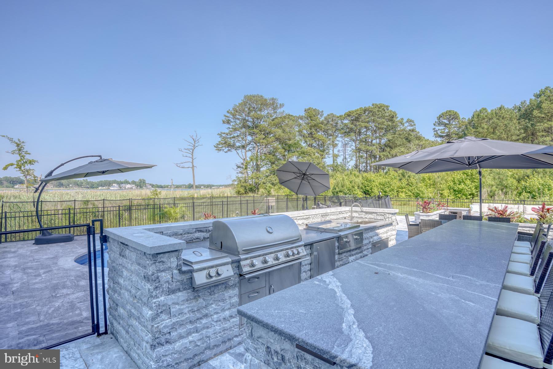 WATERVIEW ON LOVE CREEK - Residential