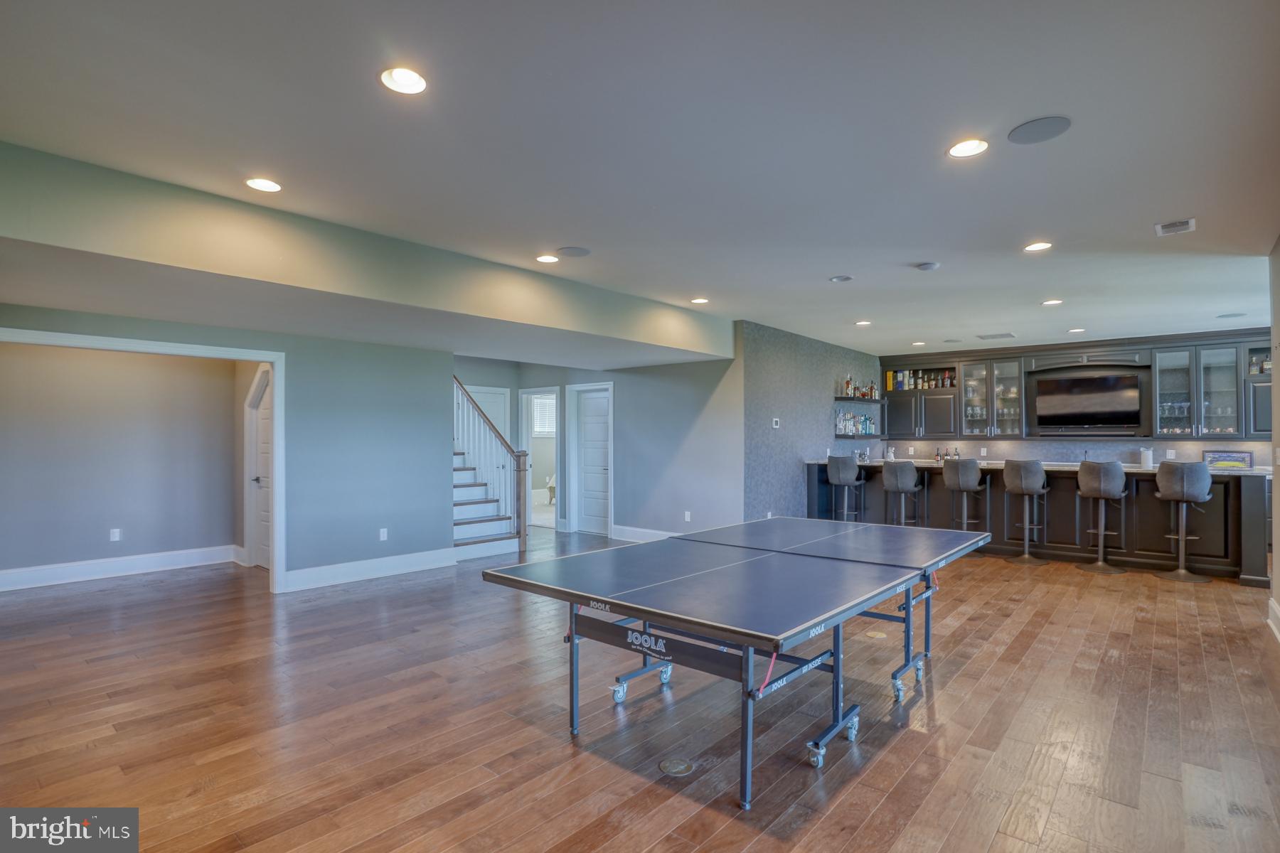 WATERVIEW ON LOVE CREEK - Residential