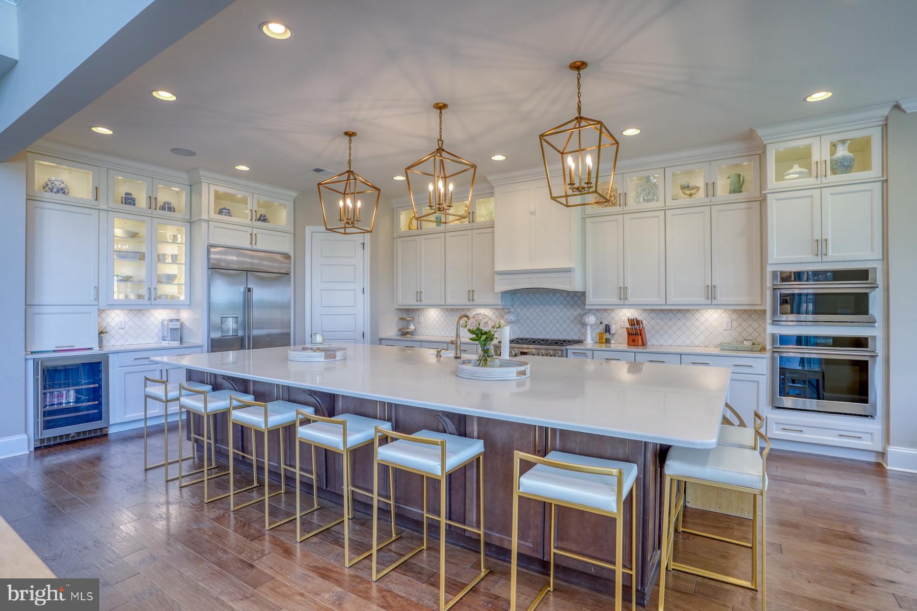 WATERVIEW ON LOVE CREEK - Residential