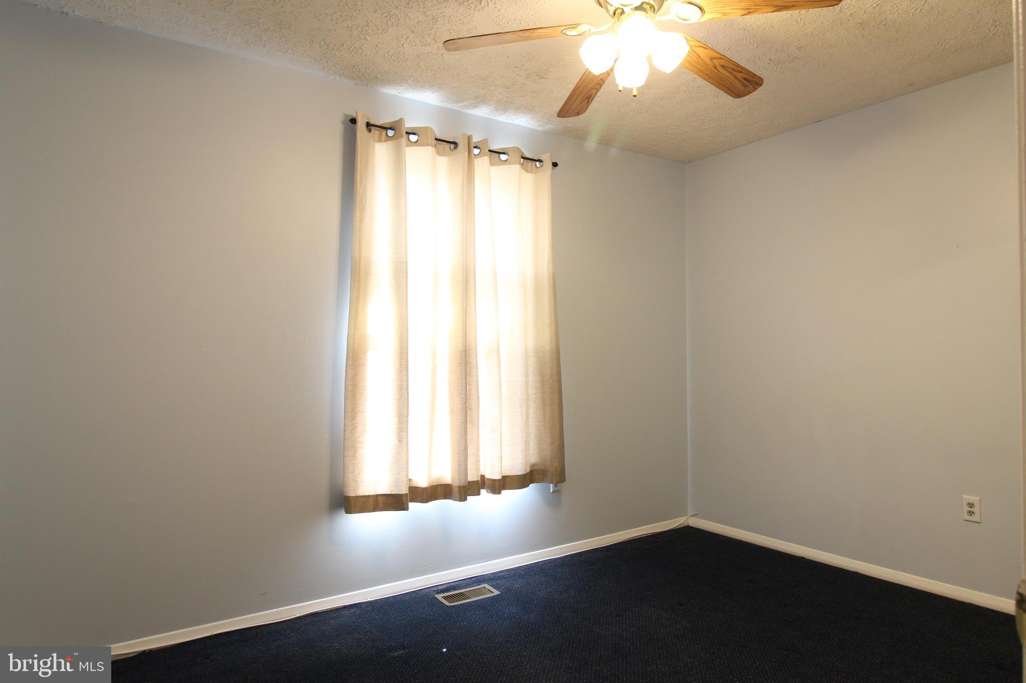 OWINGS RIDGE - Residential Lease