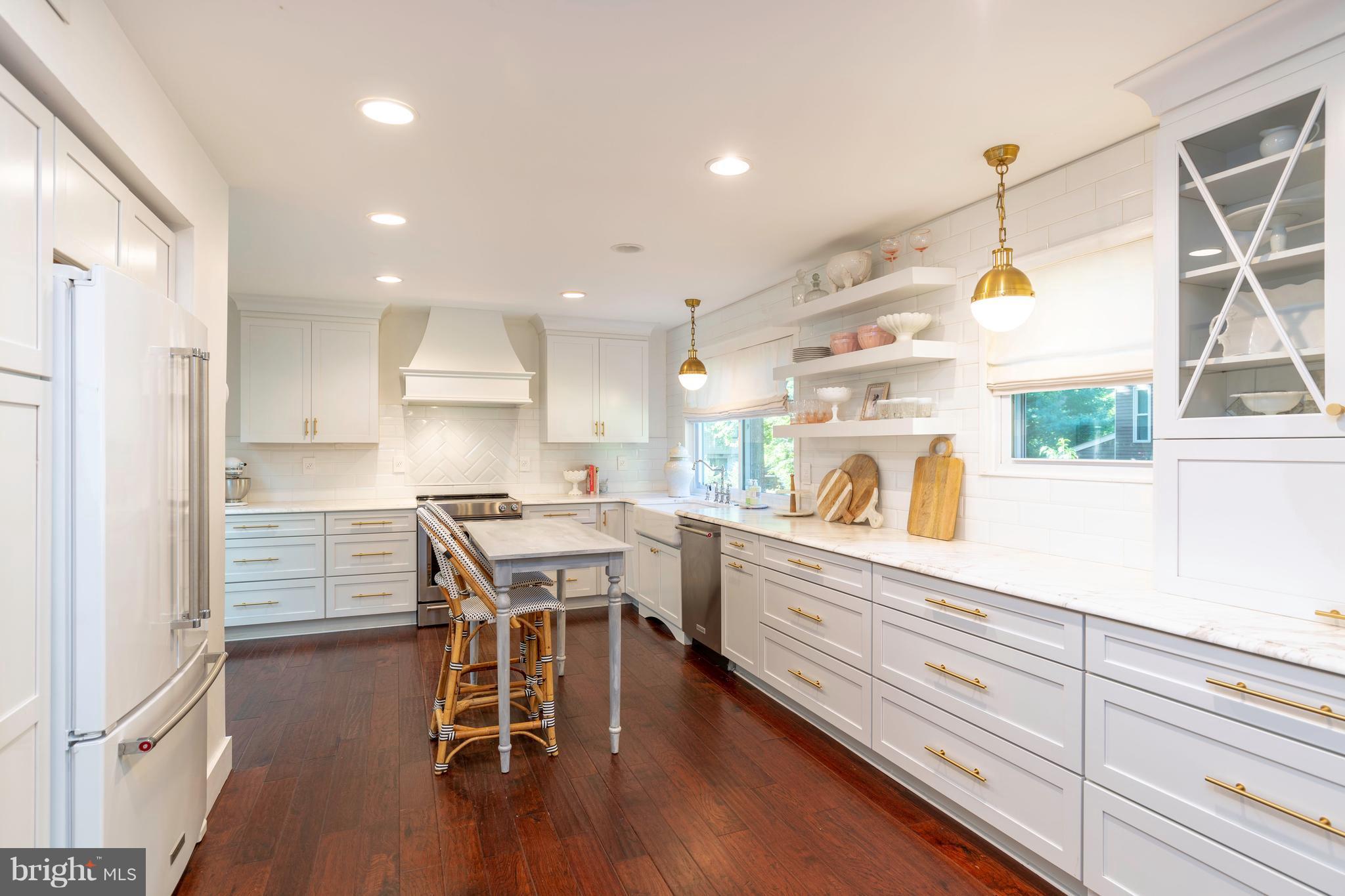 COOL POND - Residential