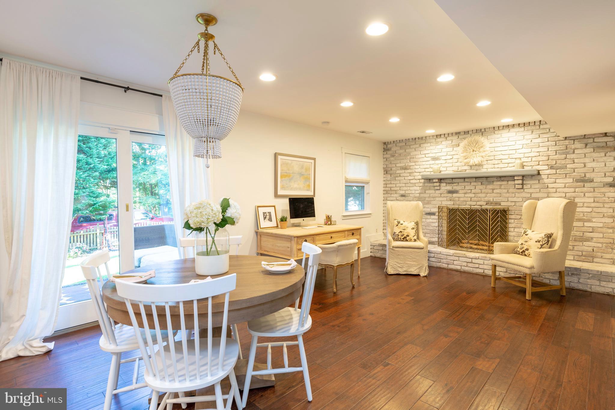 COOL POND - Residential