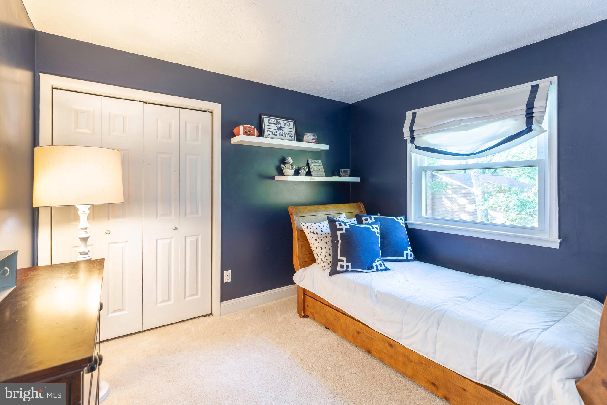 COOL POND - Residential