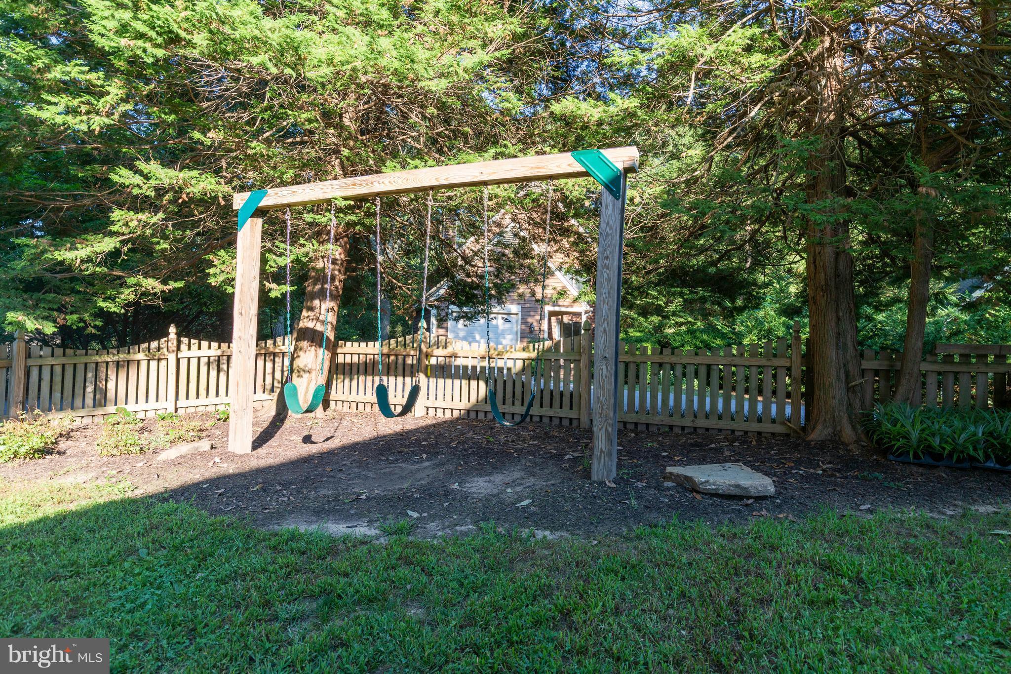 COOL POND - Residential