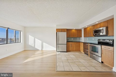 200 LOMBARD STREET 10 820 PHILADELPHIA PA 19147