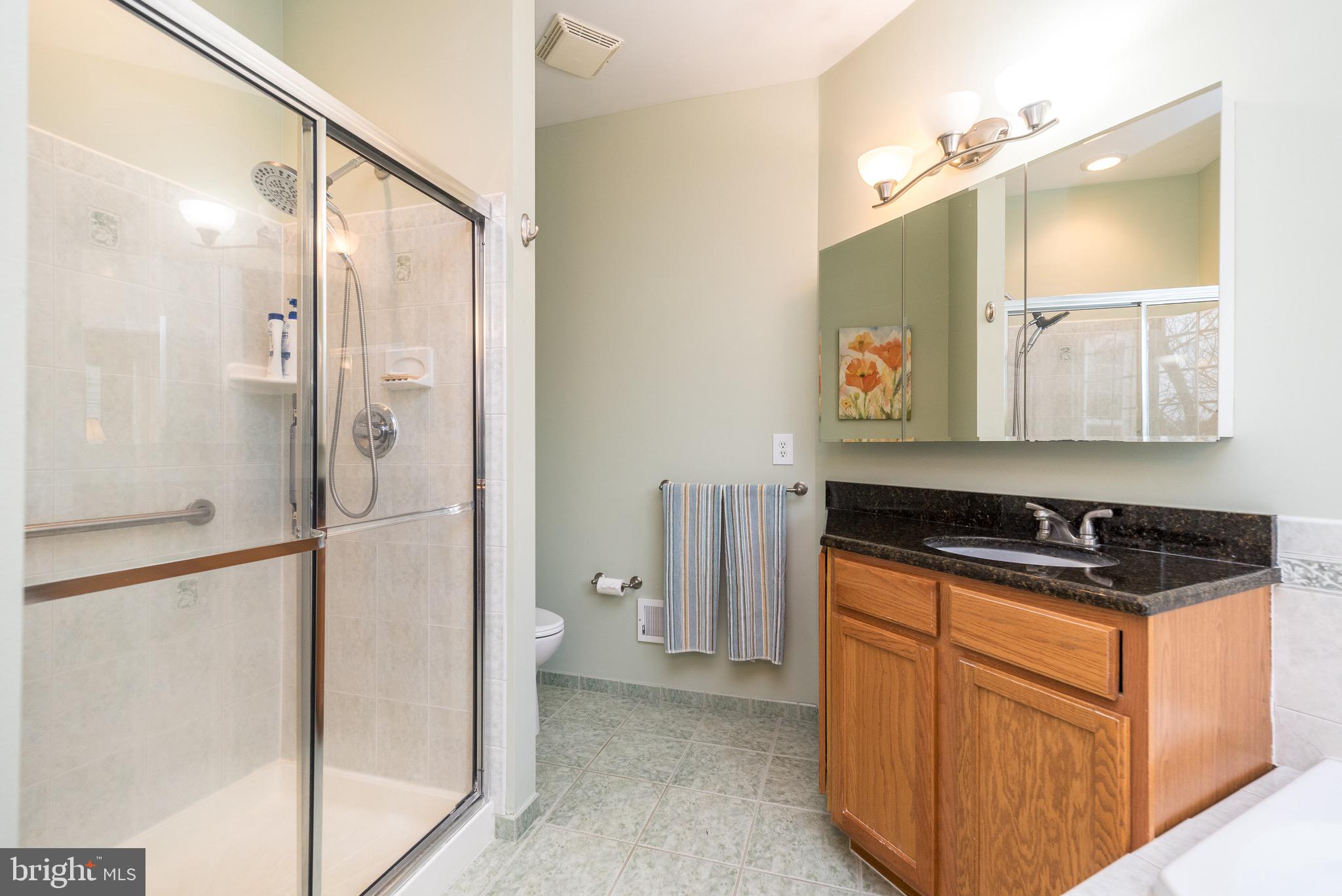 HERITAGE CR ESTS - Residential